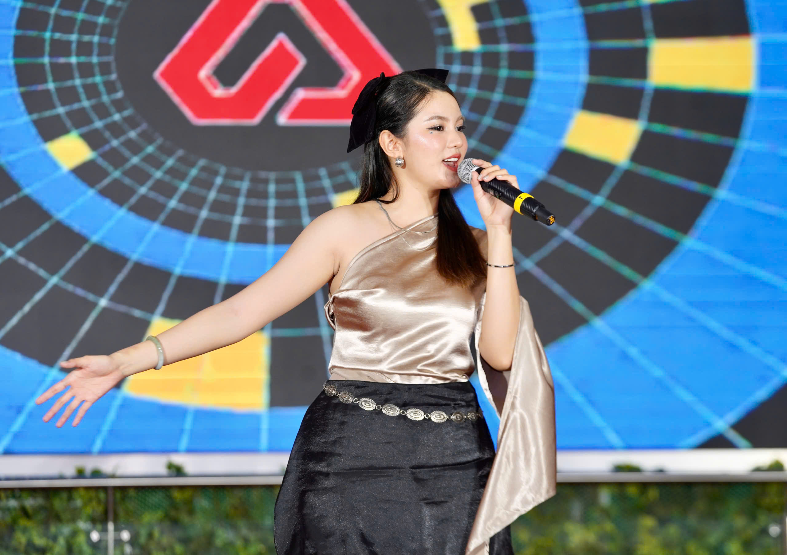Lady Phương Thùy cùng dàn nghệ sĩ khép lại Lễ hội "Tôn vinh cà phê - trà Việt" lần thứ 4 - Ảnh 7.