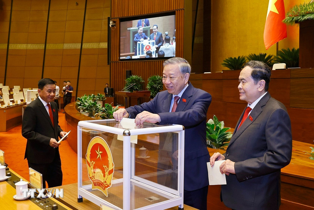 Thirty-nine senior leadership positions to be elected this week - Ảnh 2.