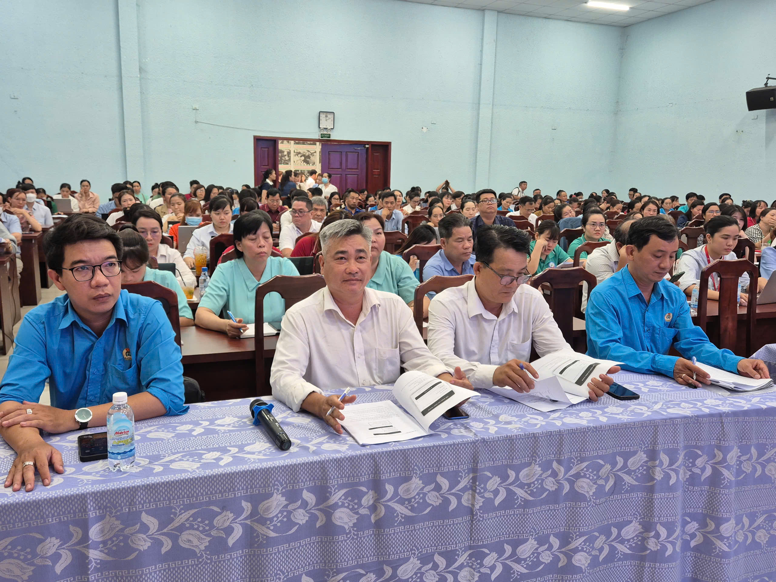 Triển khai ứng dụng điều h&agrave;nh C&ocirc;ng đo&agrave;n đến c&aacute;n bộ C&ocirc;ng đo&agrave;n cơ sở - Ảnh 1.