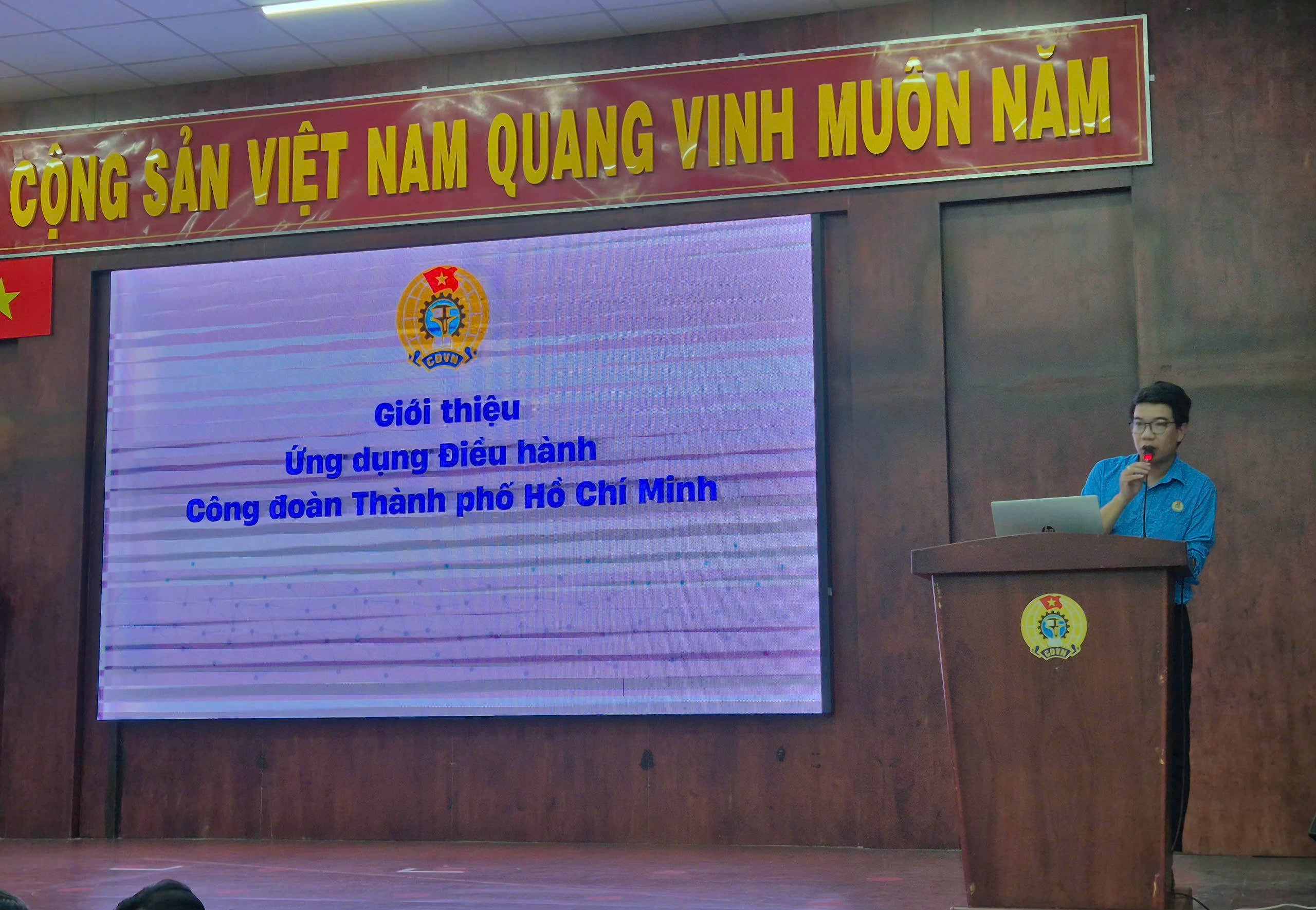 Triển khai ứng dụng điều h&agrave;nh C&ocirc;ng đo&agrave;n đến c&aacute;n bộ C&ocirc;ng đo&agrave;n cơ sở - Ảnh 3.