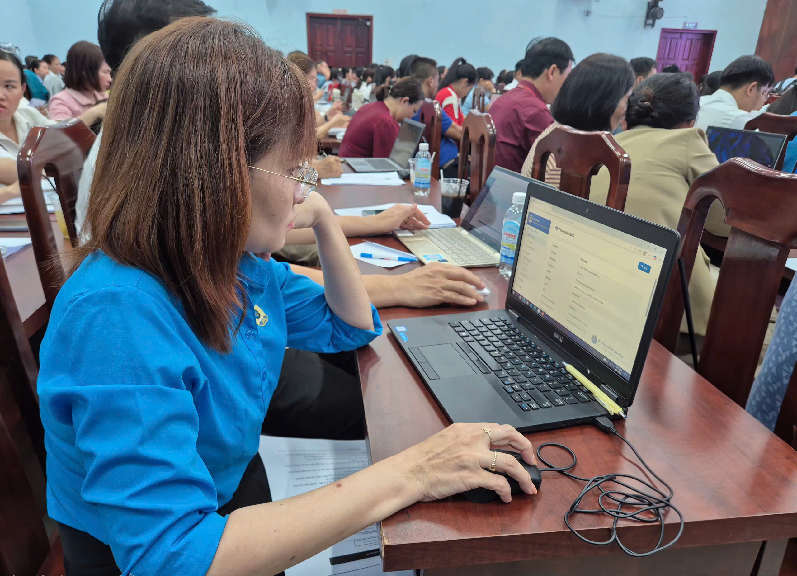 Triển khai ứng dụng điều h&agrave;nh C&ocirc;ng đo&agrave;n đến c&aacute;n bộ C&ocirc;ng đo&agrave;n cơ sở - Ảnh 4.