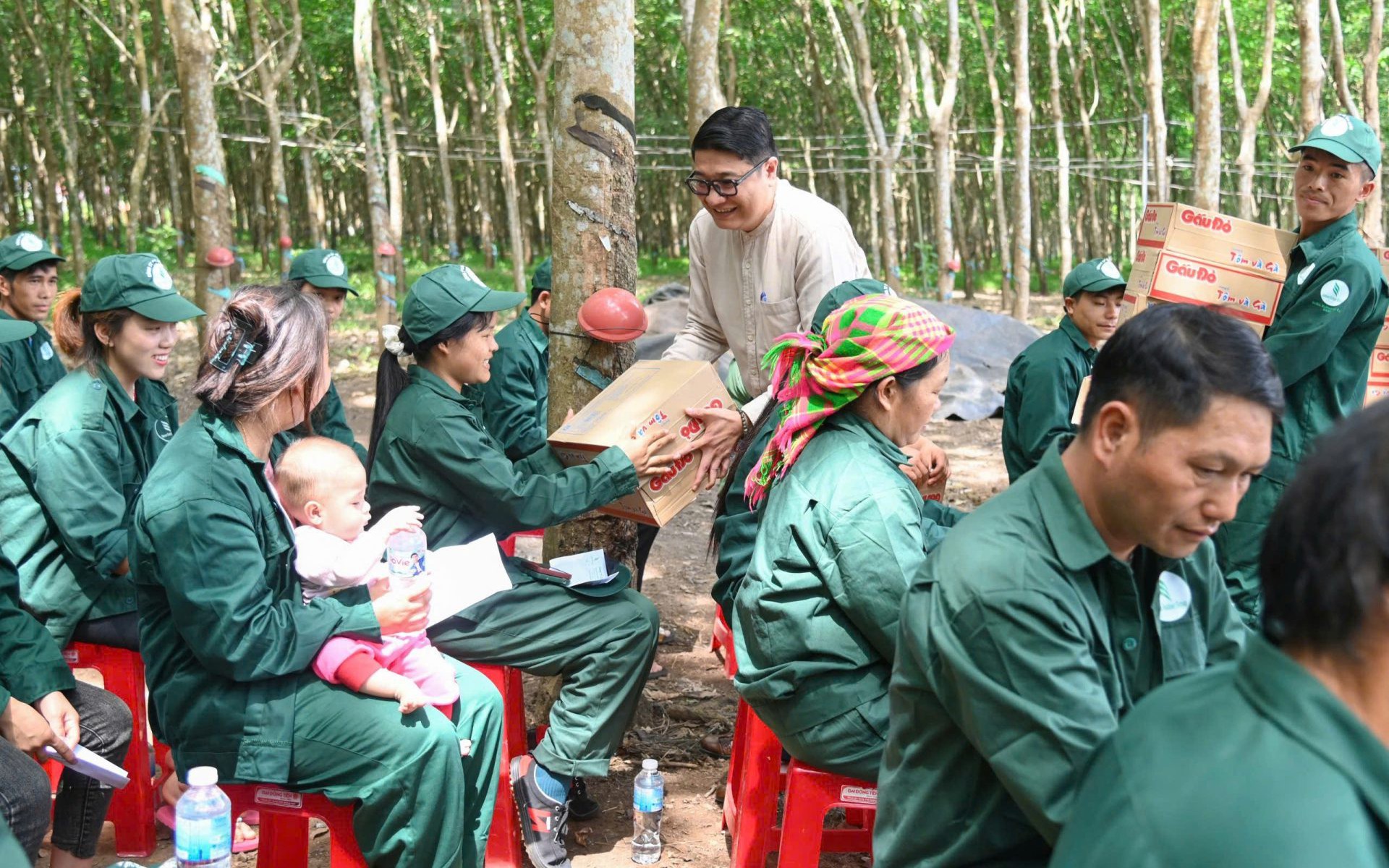 Công đoàn Cao su Việt Nam chăm lo toàn diện cho người lao động
