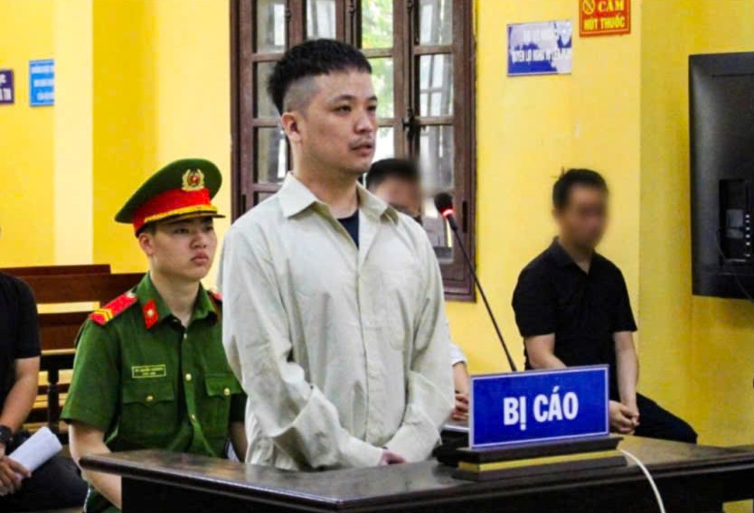 TikToker L&ecirc; Việt H&ugrave;ng d&ugrave;ng thủ đoạn 