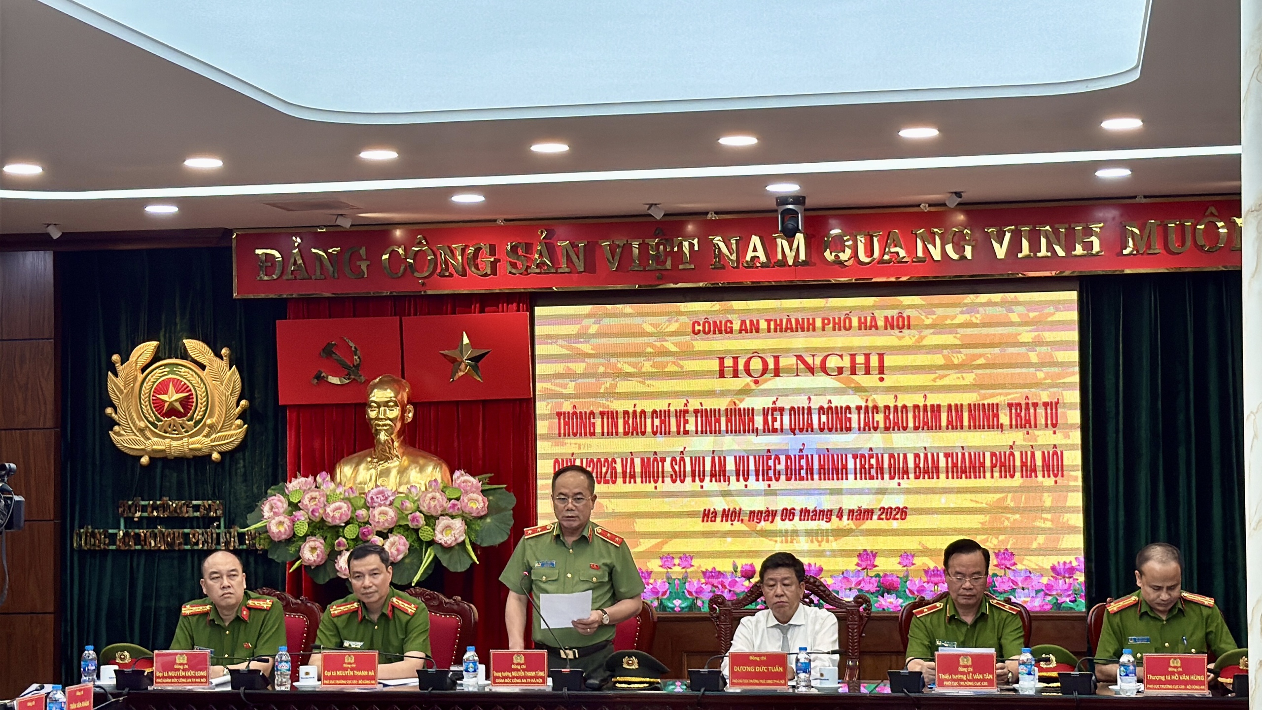 Vụ 300 tấn heo bệnh tại Hà Nội: Điều tra pháp luật và trách nhiệm các đơn vị liên quan - Ảnh 1.