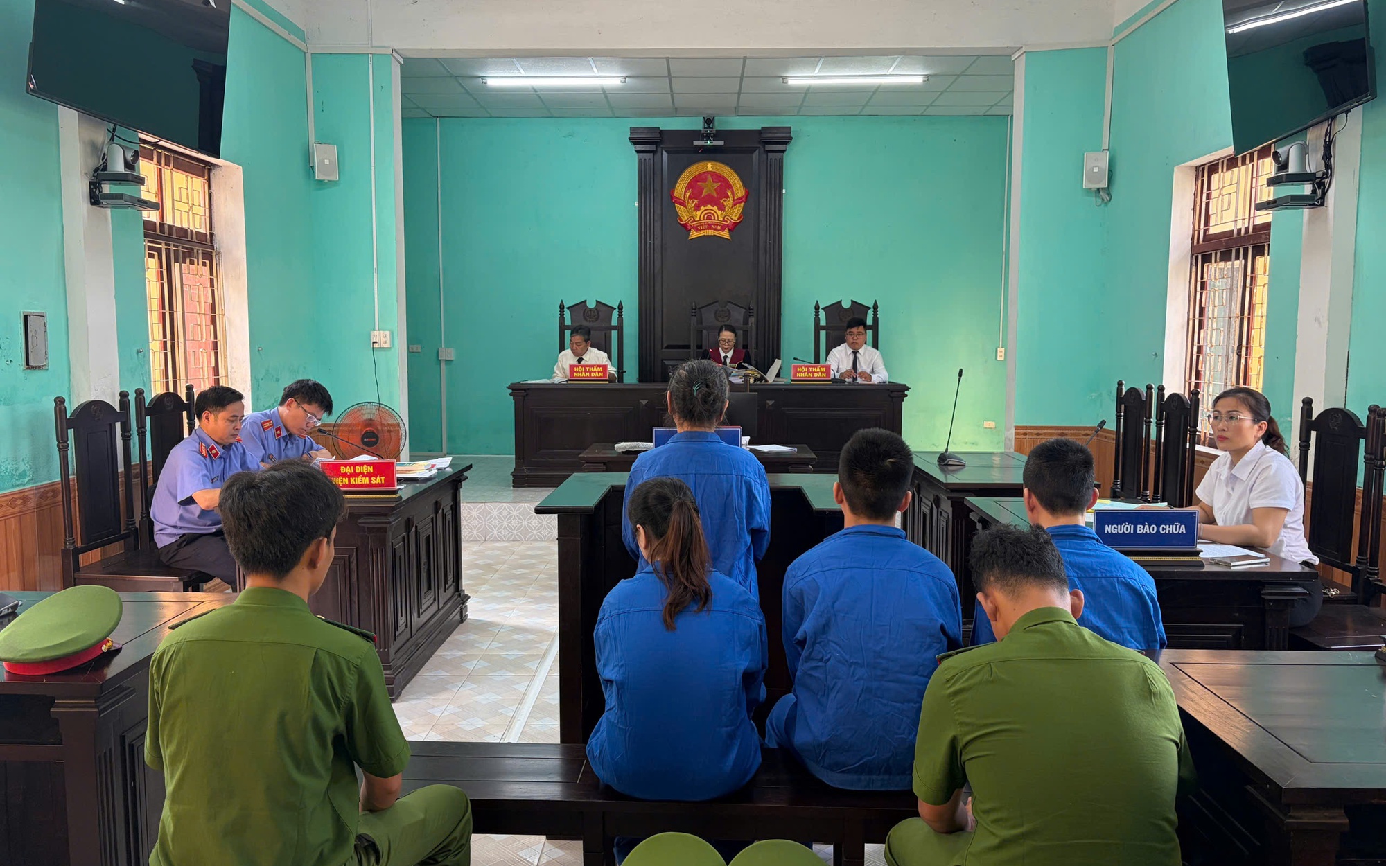 Án ma túy tại Huế: Bà lôi kéo con gái và cháu ngoại vào con đường lao lý