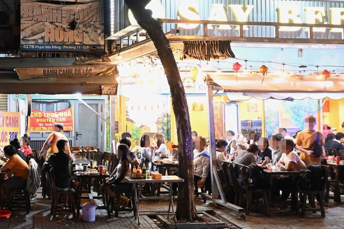 Phạt nặng hành vi ép nhậu và bài toán thực thi - Ảnh 1.