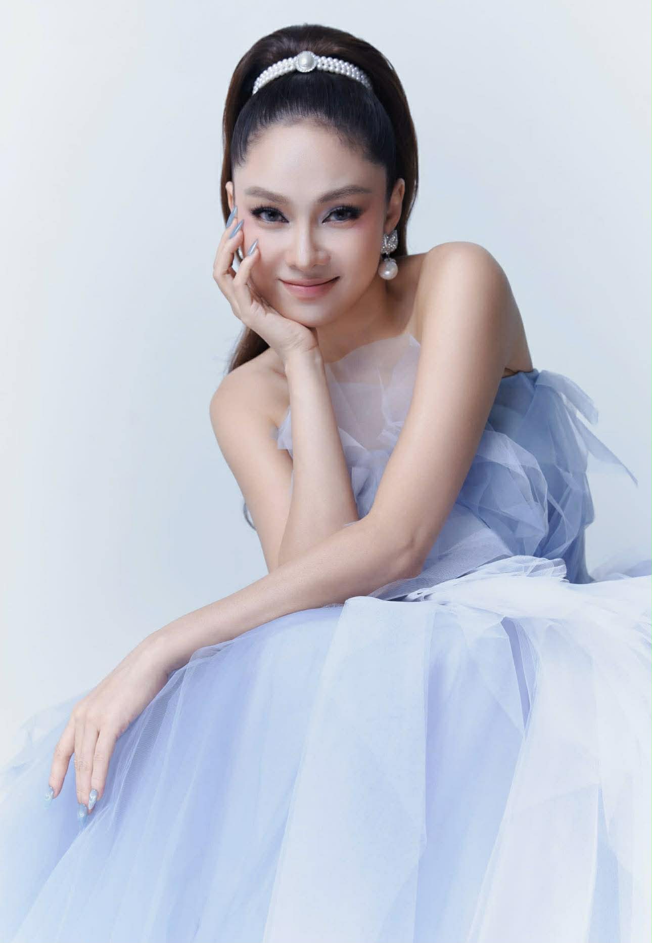 Phương Thanh, Lân Nhã, Đoan Trang hội ngộ đêm nhạc "Hơn một lời cám ơn" - Ảnh 2.