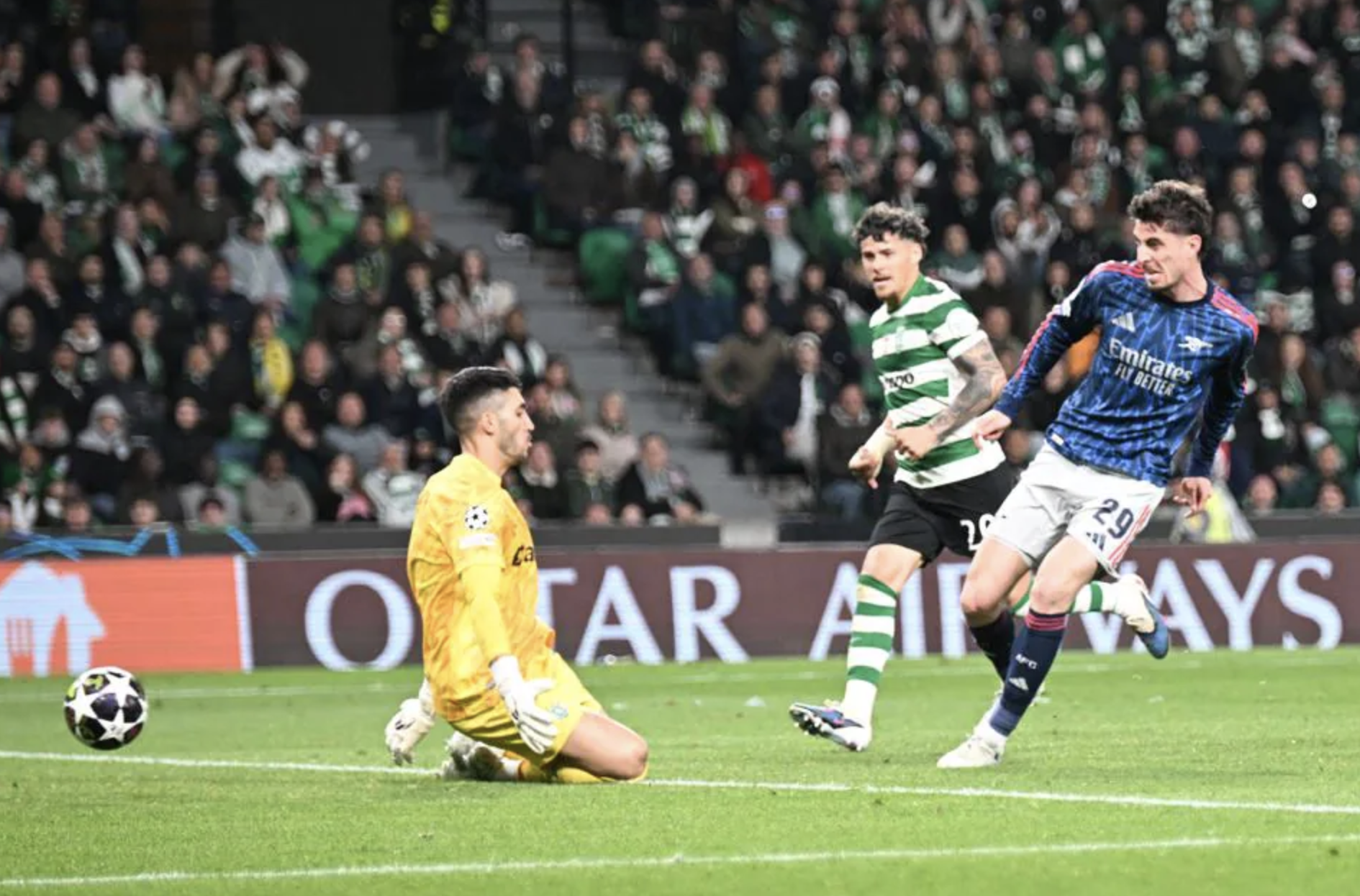 Kai Havertz tỏa sáng phút bù giờ, Arsenal rộng cửa vào bán kết Champions League - Ảnh 5.