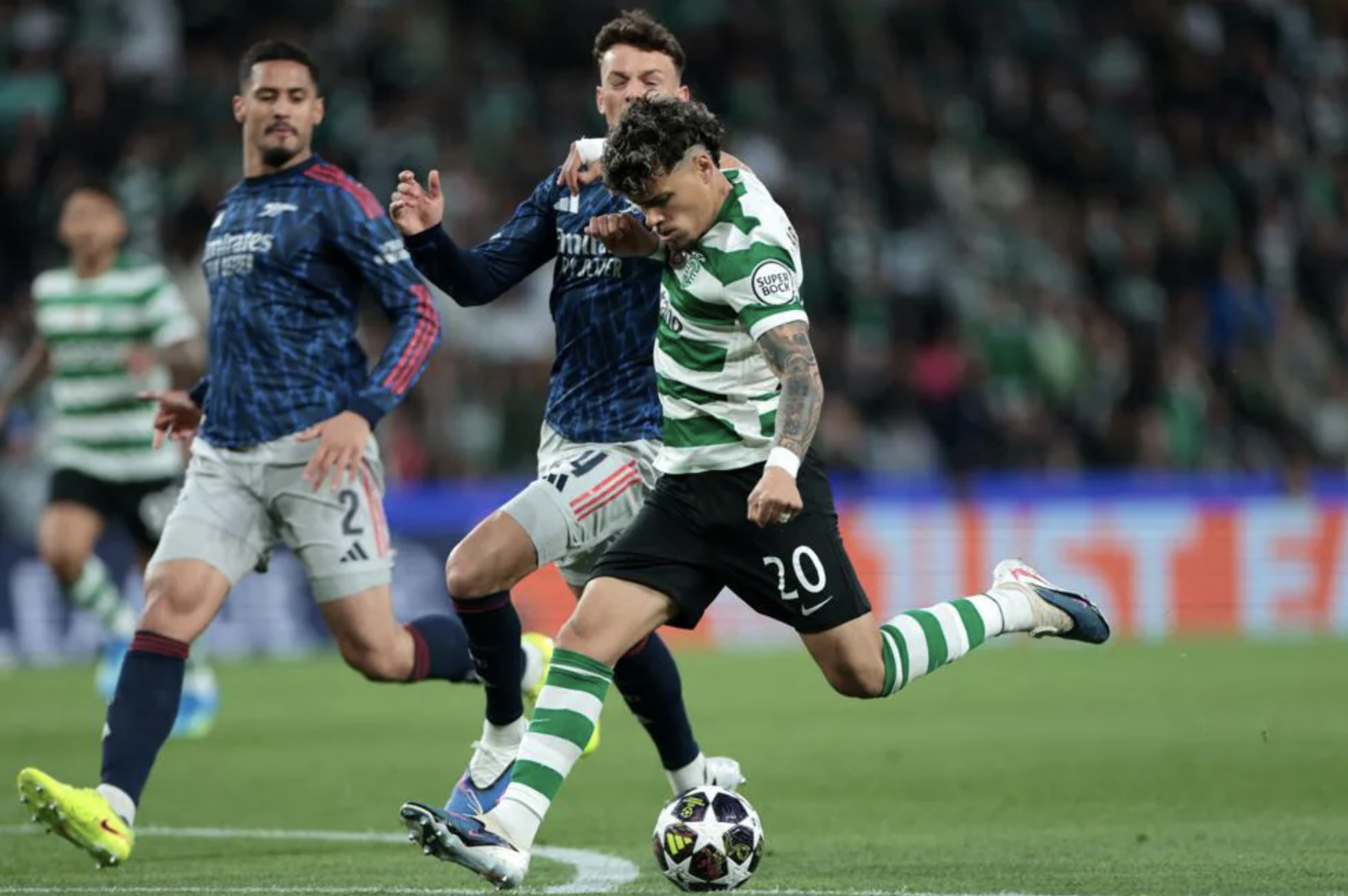 Kai Havertz tỏa sáng phút bù giờ, Arsenal rộng cửa vào bán kết Champions League - Ảnh 1.