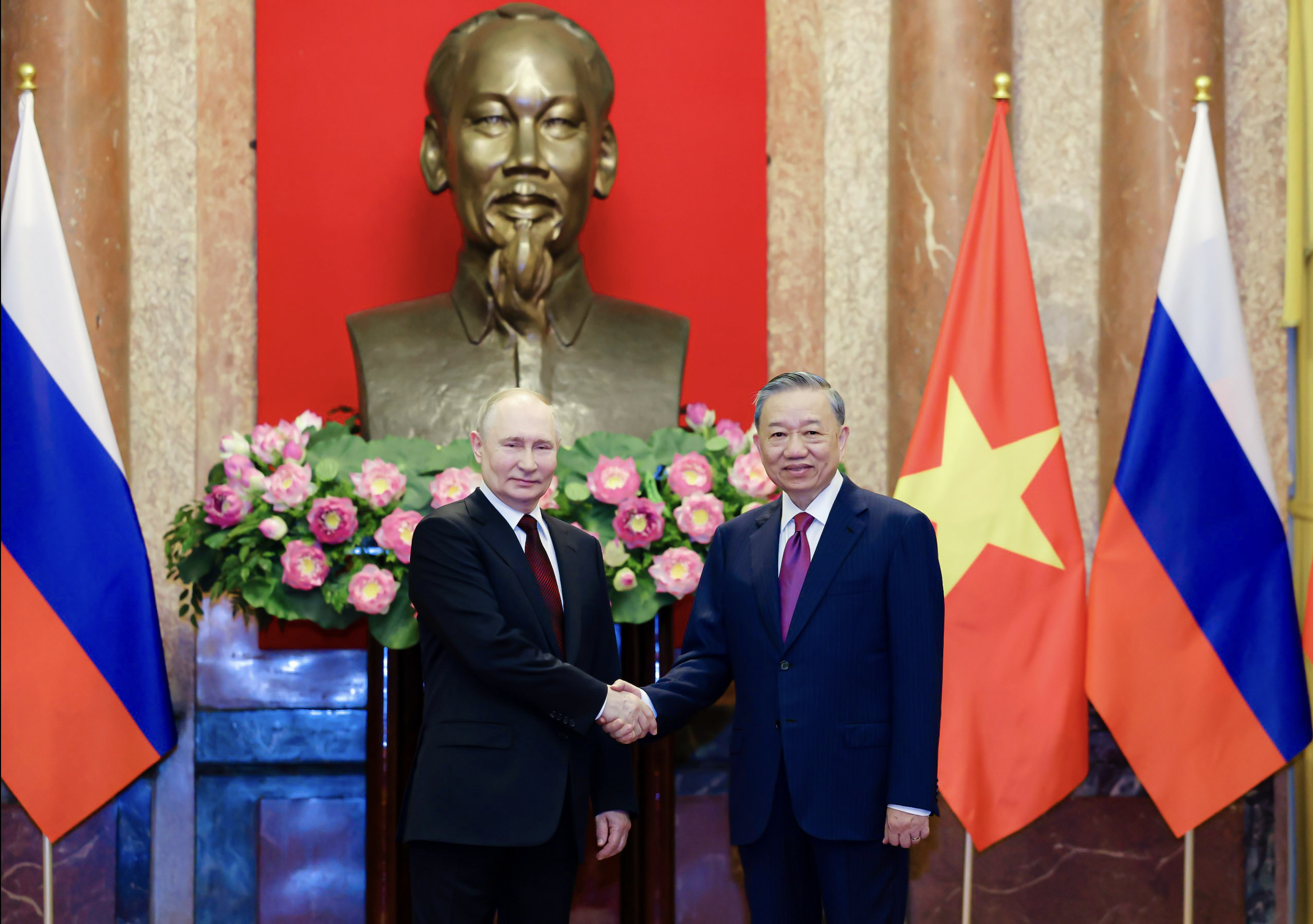 Tổng thống Nga Vladimir Putin chúc mừng Tổng Bí thư, Chủ tịch nước Tô Lâm - Ảnh 1.