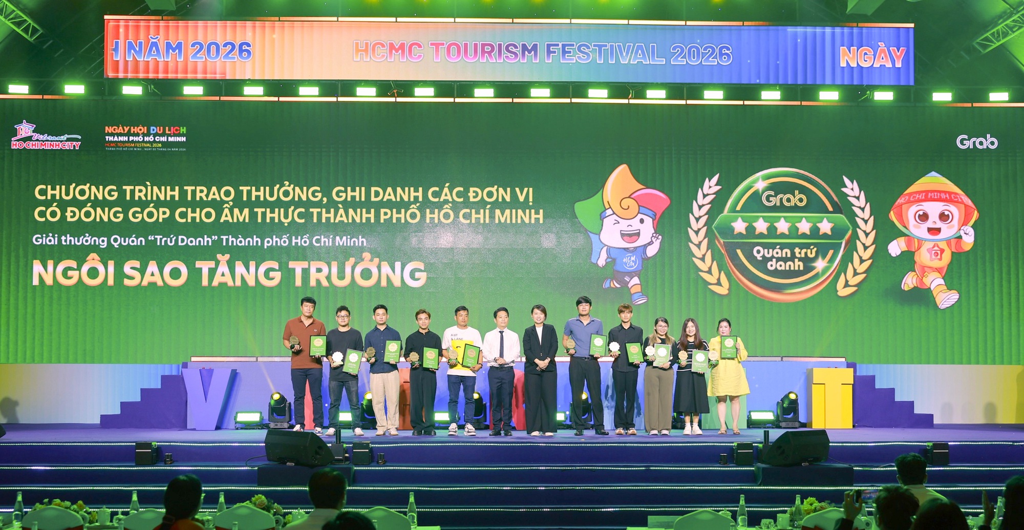 Grab Việt Nam vinh danh loạt qu&aacute;n ăn ti&ecirc;u biểu tại lễ trao giải Qu&aacute;n &ldquo;Trứ Danh&rdquo; TPHCM - Ảnh 1.