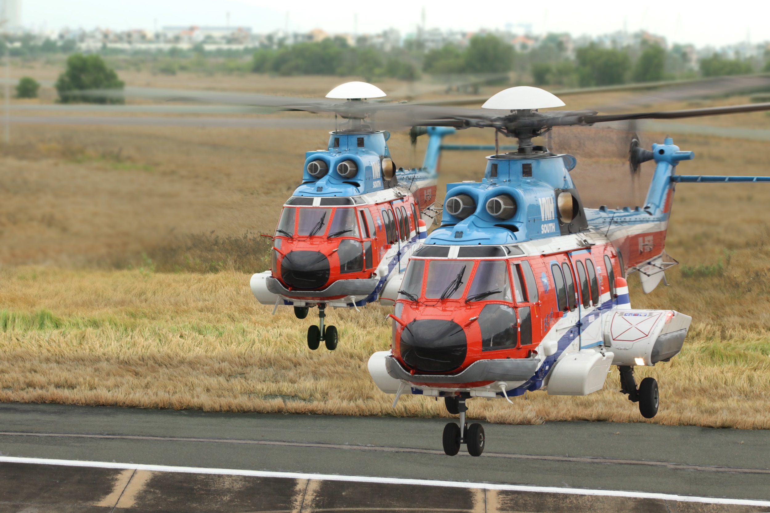Tổng công ty Trực thăng Việt Nam đặt mua 3 máy bay Airbus H225 - Ảnh 1.