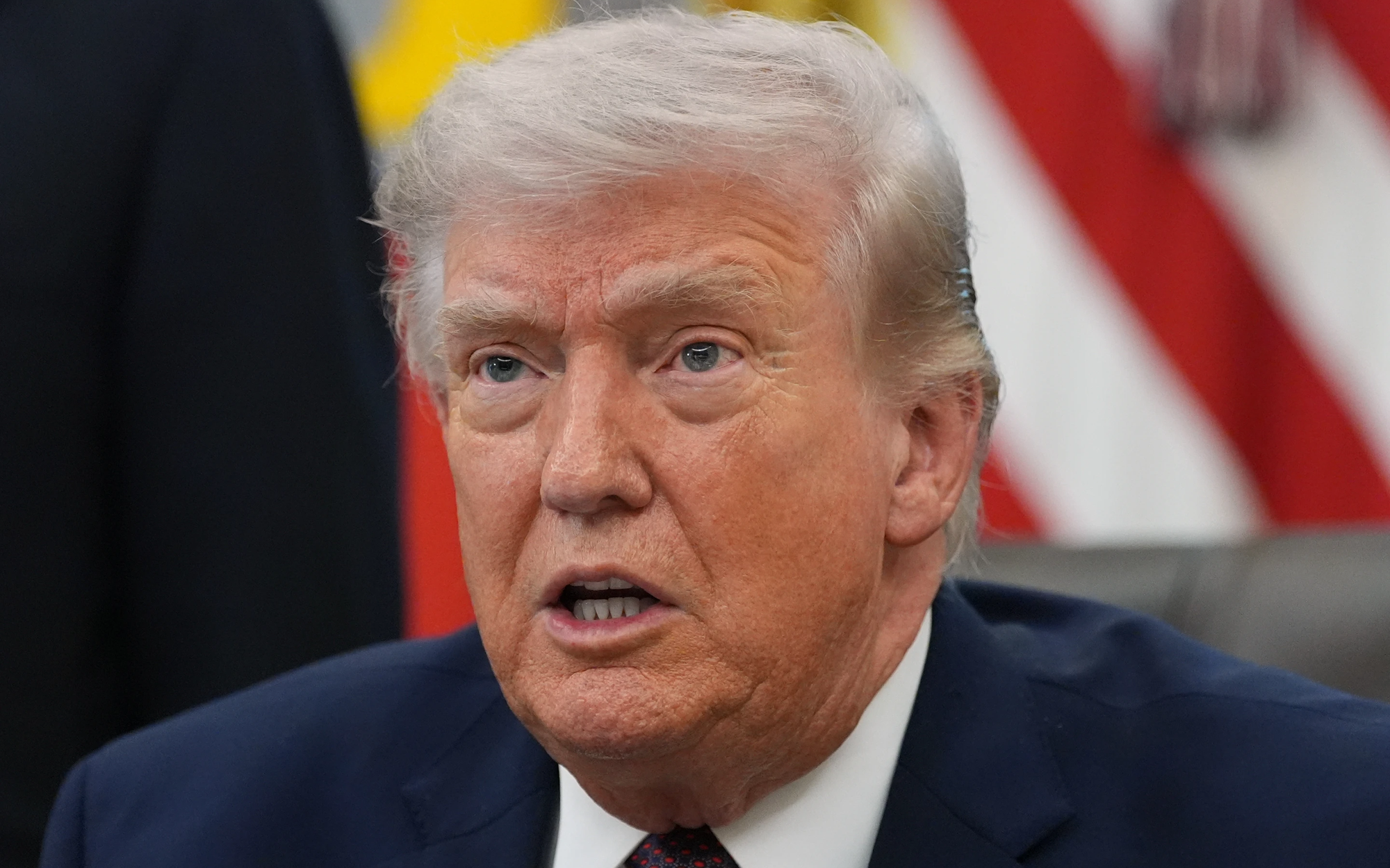 Điểm nóng xung đột ngày 9-4: Vì sao ông Donald Trump “quay ngoắt” 180 độ với Iran?