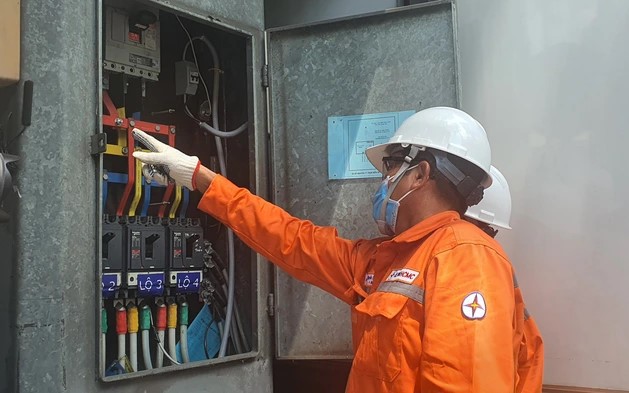 Chủ trọ thu tiền điện “cắt cổ” bị phạt tới 30 triệu đồng
