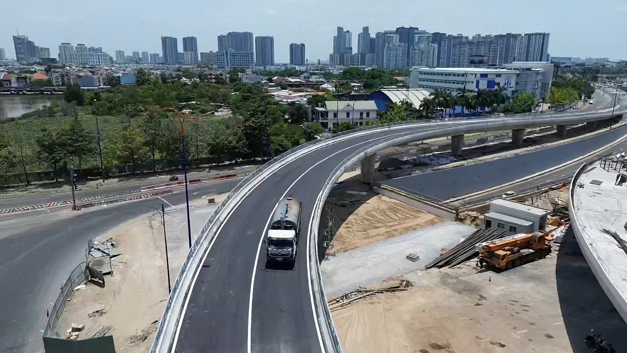 Th&ocirc;ng xe cầu vượt N3 n&uacute;t giao An Ph&uacute; - Ảnh 2.