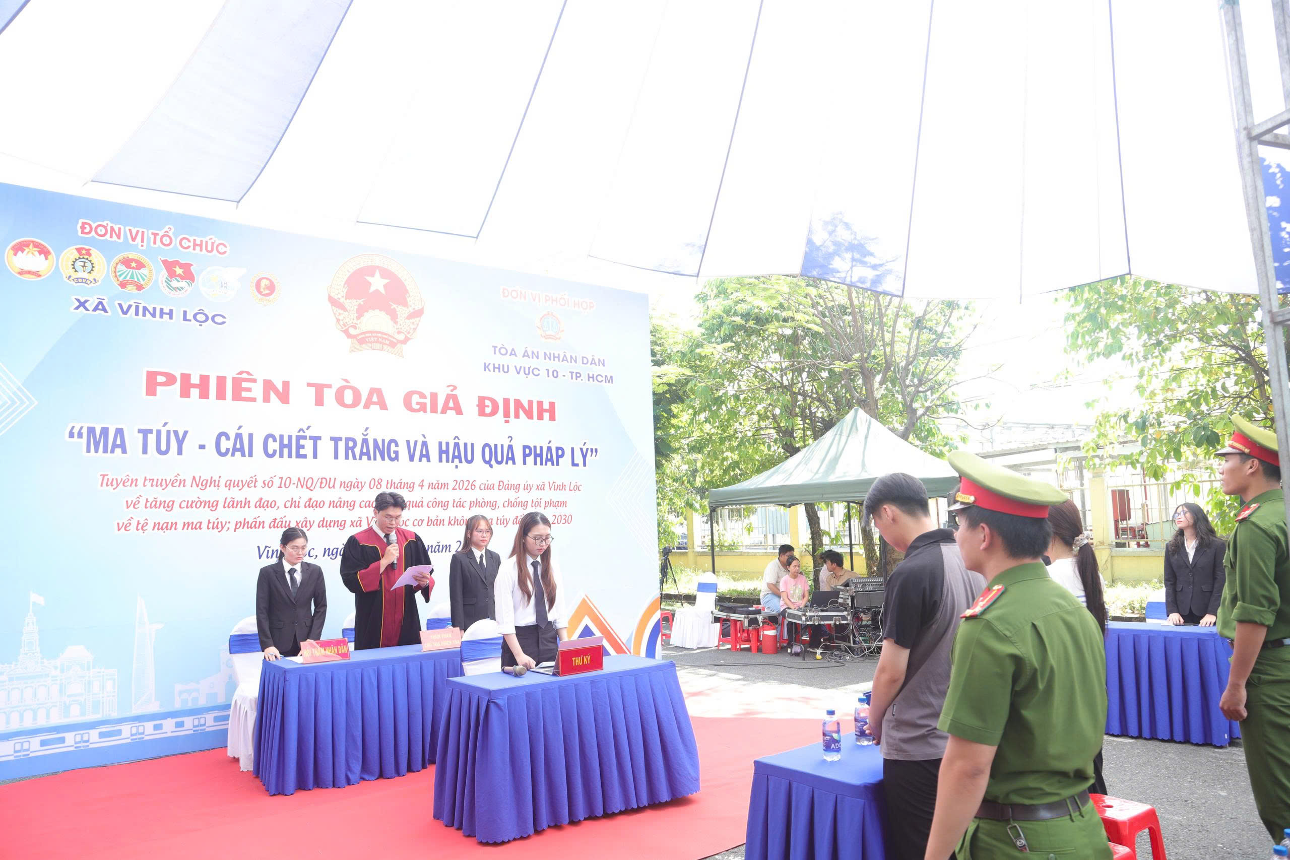 X&atilde; Vĩnh Lộc tổ chức phi&ecirc;n t&ograve;a giả định tuy&ecirc;n truyền ph&ograve;ng, chống ma t&uacute;y - Ảnh 1.