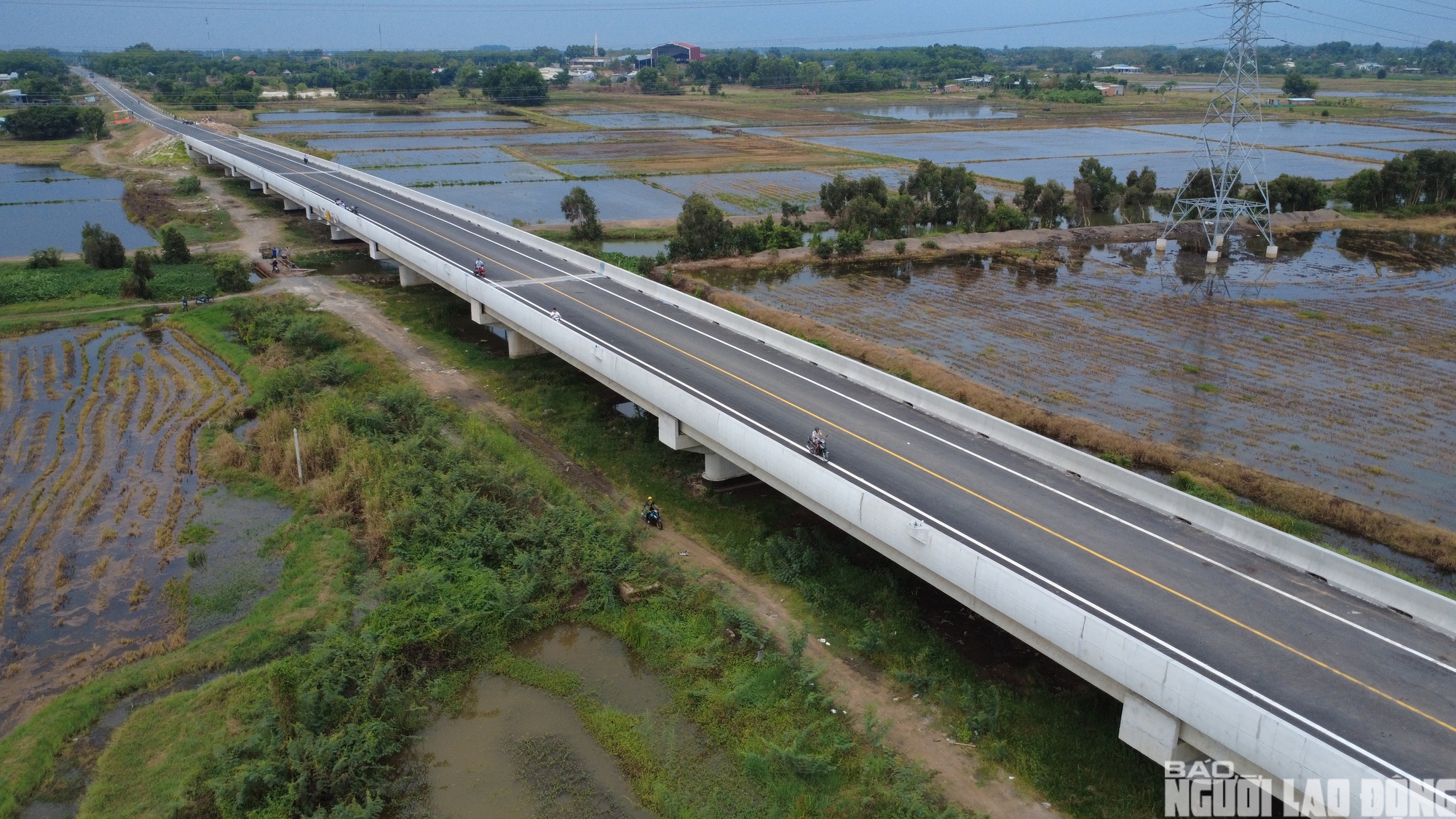 Đường Hồ Ch&iacute; Minh qua T&acirc;y Ninh chưa ho&agrave;n thiện g&acirc;y kh&oacute; khăn cho người d&acirc;n 2026 - Ảnh 13.
