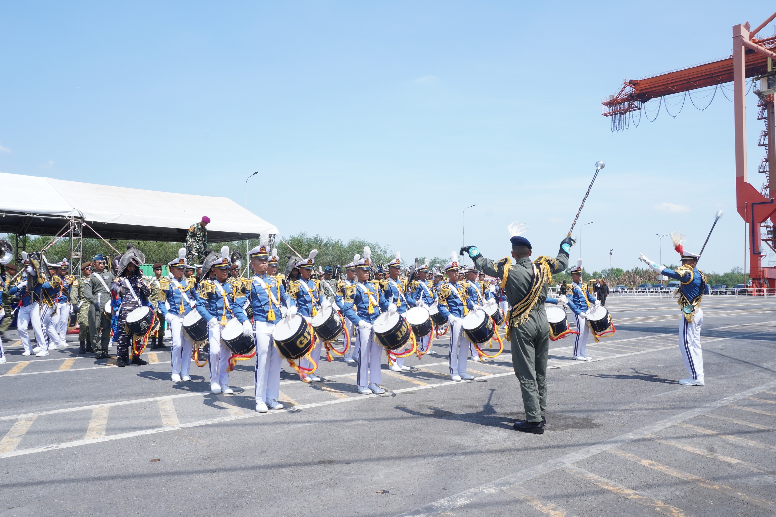 TPHCM đón tàu buồm huấn luyện hải quân lớn nhất Đông Nam Á - Ảnh 4.