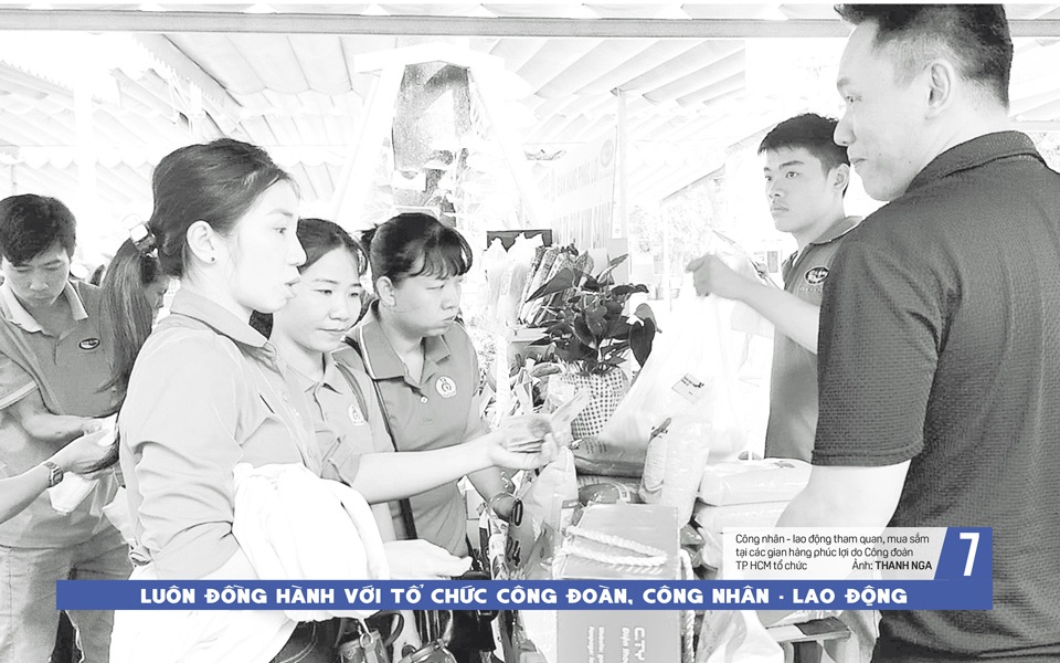 Báo in ngày 11-5: WHO trấn an về virus Hanta