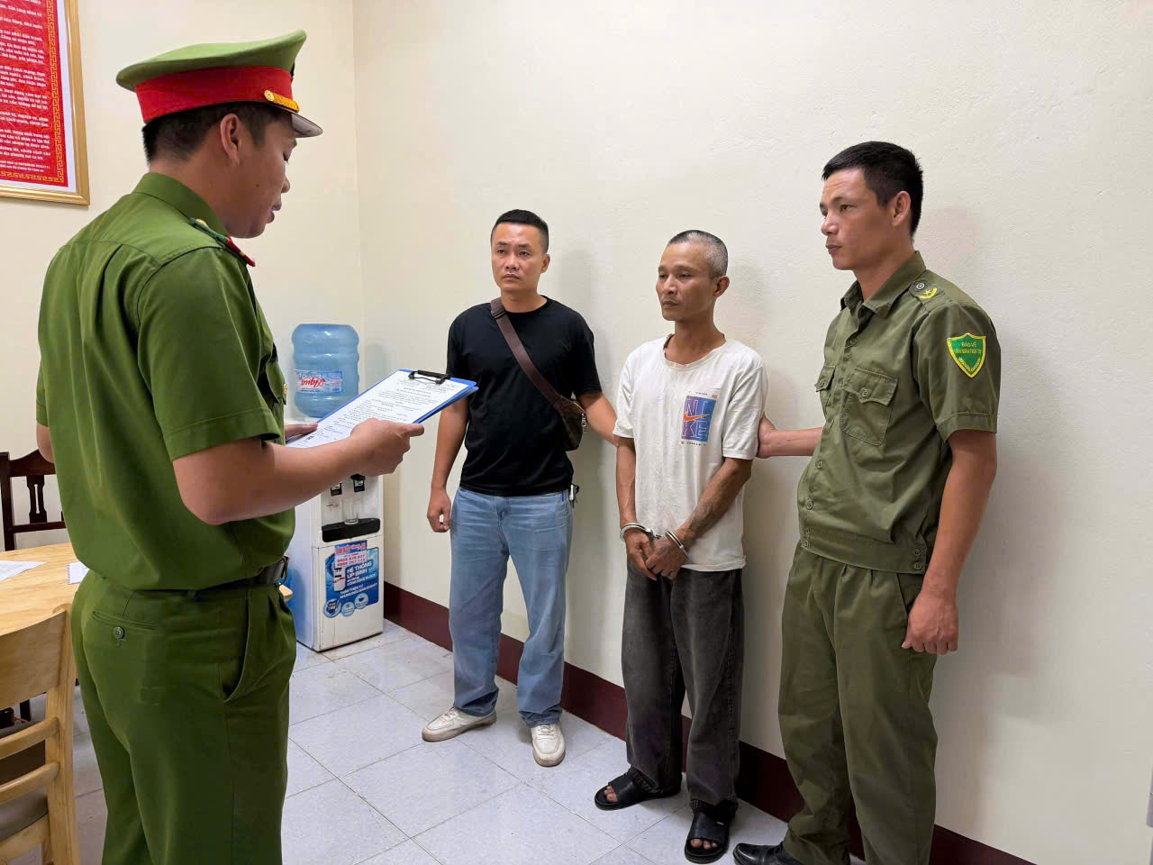 Bắt 2 siêu trộm khét tiếng ở Quảng Trị - Ảnh 2.