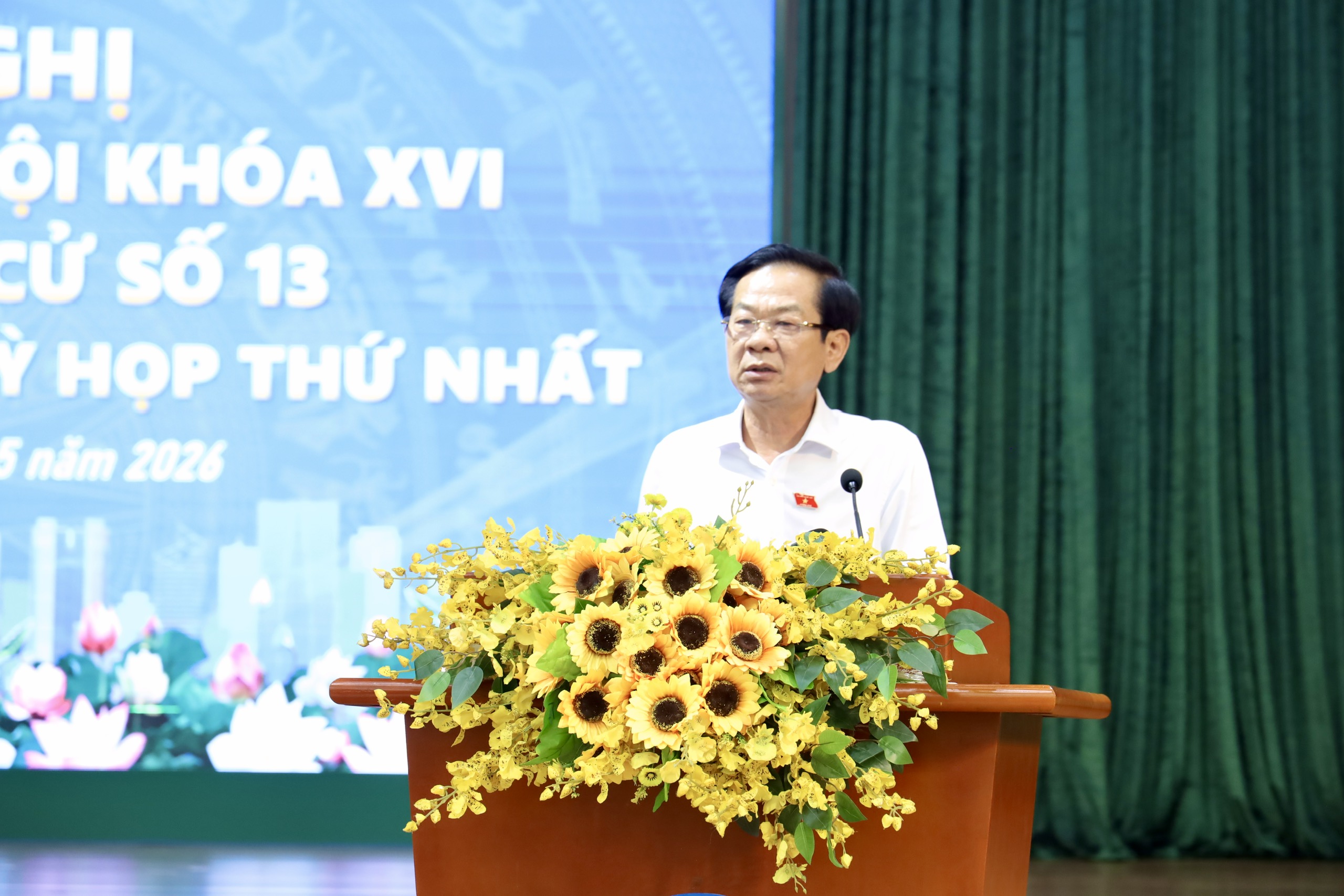 Cử tri 7 x&atilde; ph&iacute;a T&acirc;y TPHCM n&ecirc;u nhiều vấn đề d&acirc;n sinh &ldquo;n&oacute;ng&rdquo; - Ảnh 7.
