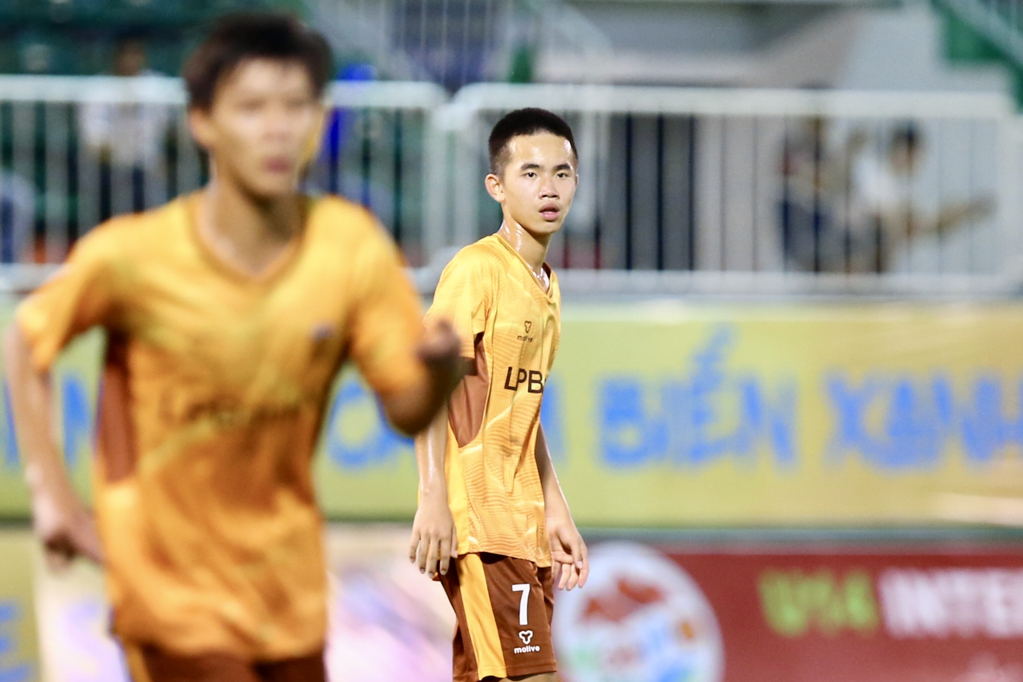 Ch&aacute;u Văn To&agrave;n ghi b&agrave;n gi&uacute;p U14 HAGL thắng đại diện Nhật Bản - Ảnh 2.