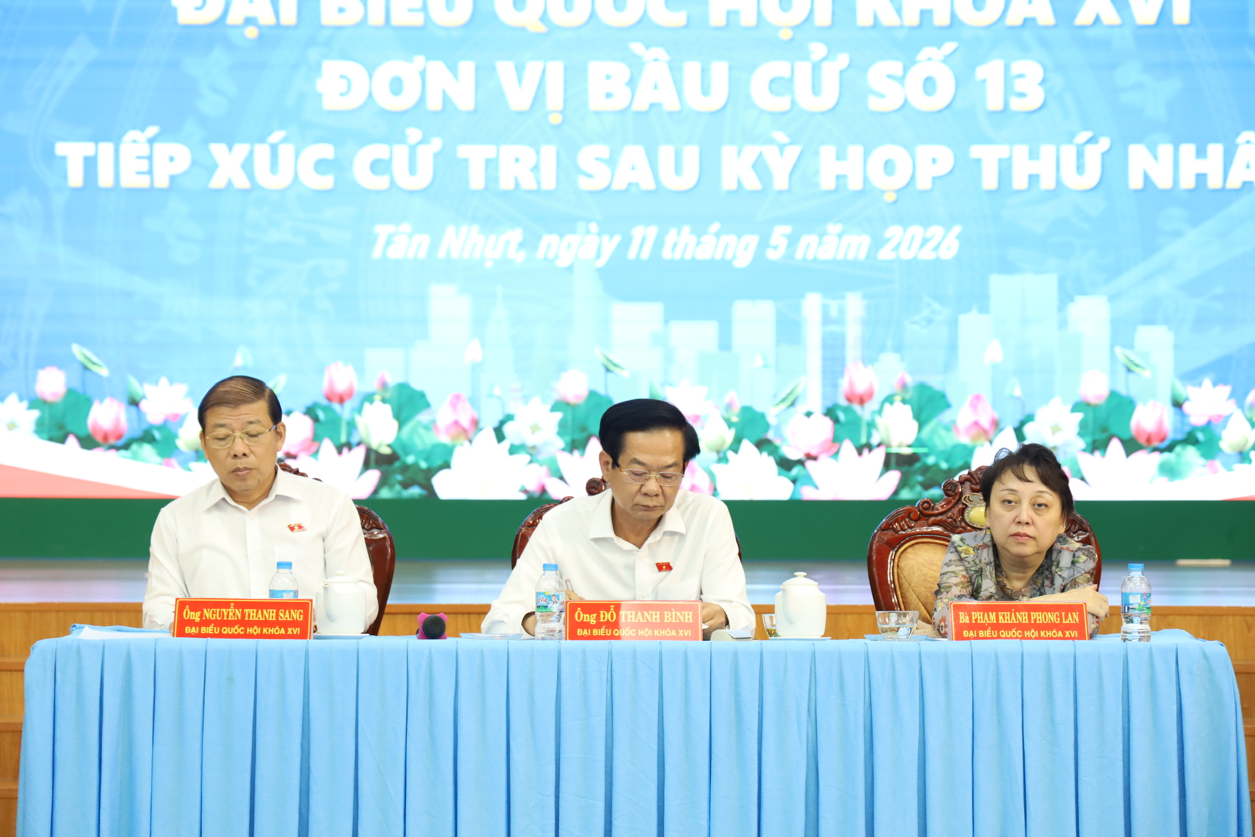 Cử tri 7 x&atilde; ph&iacute;a T&acirc;y TPHCM n&ecirc;u nhiều vấn đề d&acirc;n sinh &ldquo;n&oacute;ng&rdquo; - Ảnh 2.