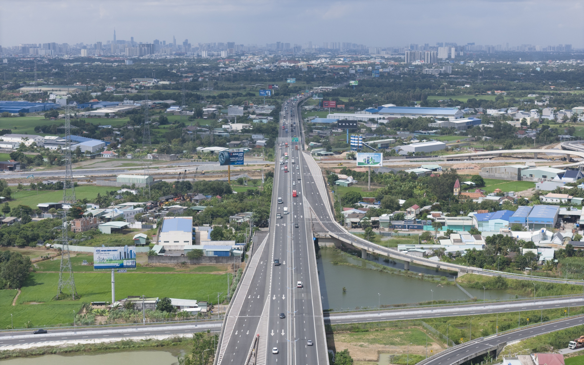 T&acirc;y Ninh t&igrave;m nguồn c&aacute;t cho dự &aacute;n đường V&agrave;nh đai 4 TPHCM năm 2026 - Ảnh 2.