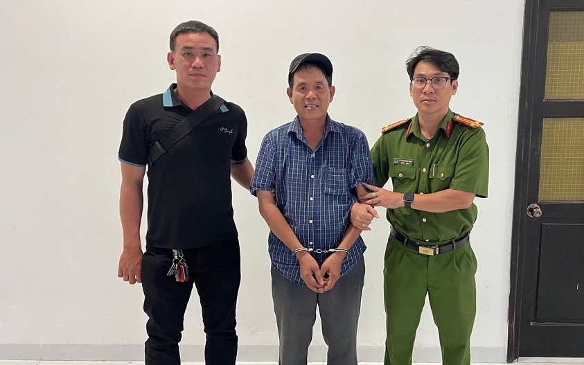 Kẻ bị Công an TPHCM truy nã sa lưới khi buôn bán hải sản ở Phan Thiết