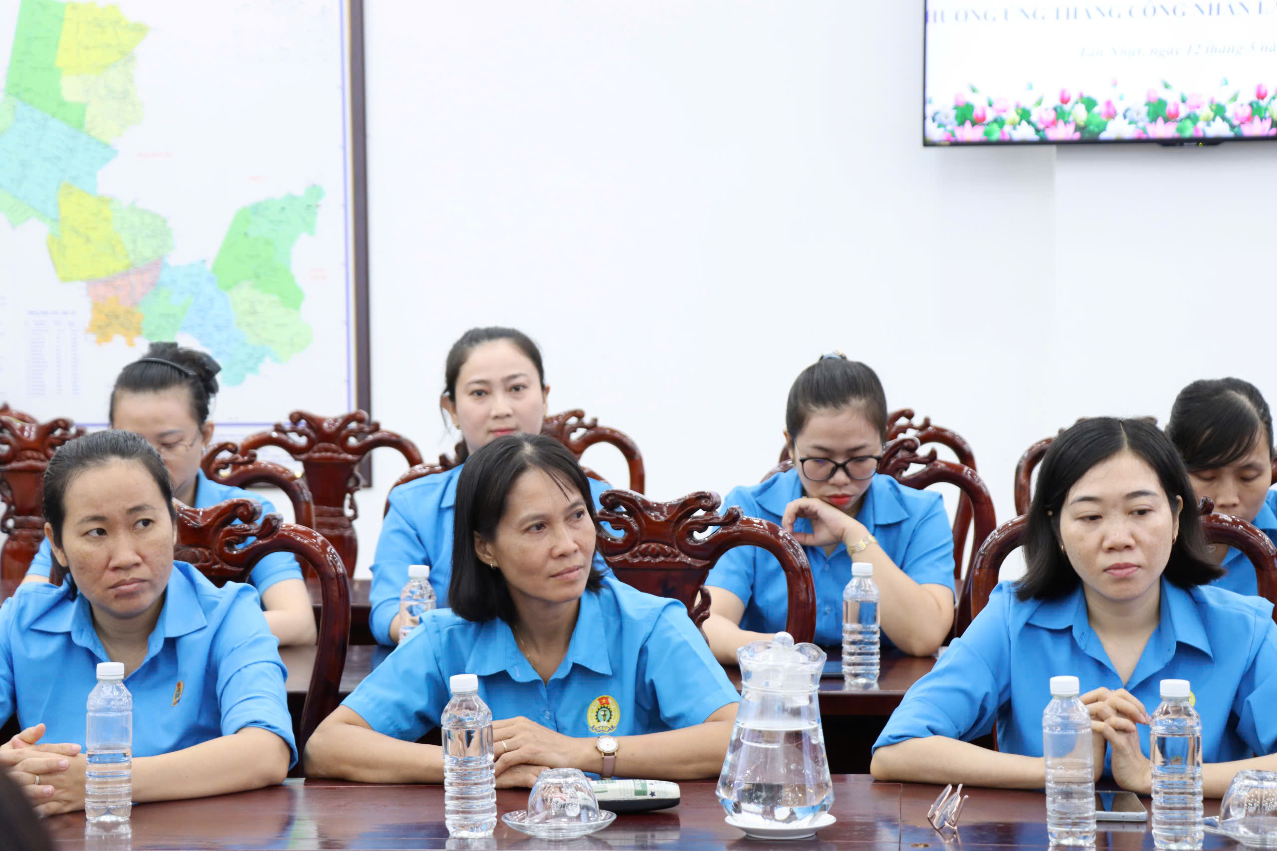 Công đoàn xã Tân Nhựt, TPHCM: Đẩy mạnh chăm lo đoàn viên - lao động trong Tháng Công nhân 2026 - Ảnh 4.
