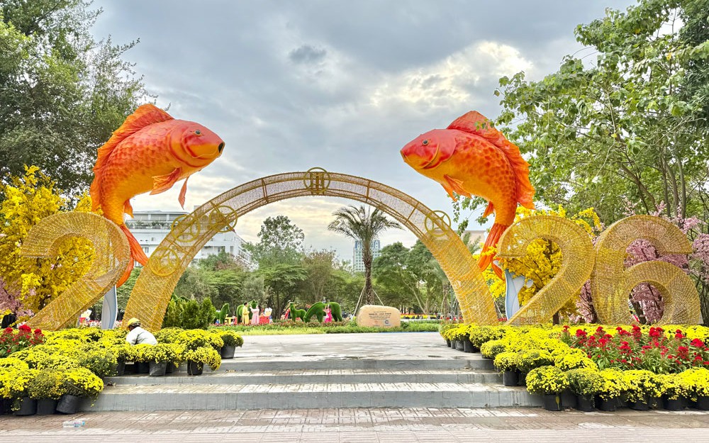 Tô điểm đô thị bằng đất "vàng" chưa khai thác