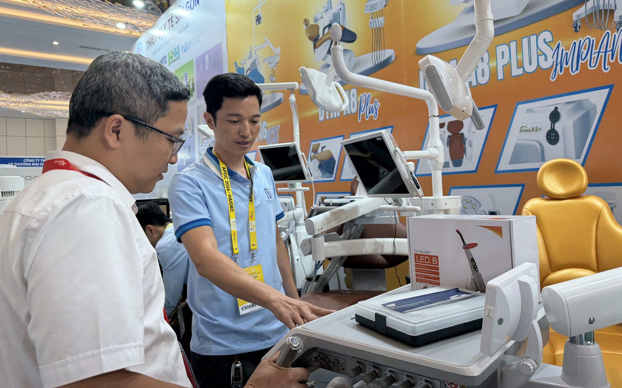 Nha khoa Việt Nam hút khách quốc tế nhờ giá cạnh tranh