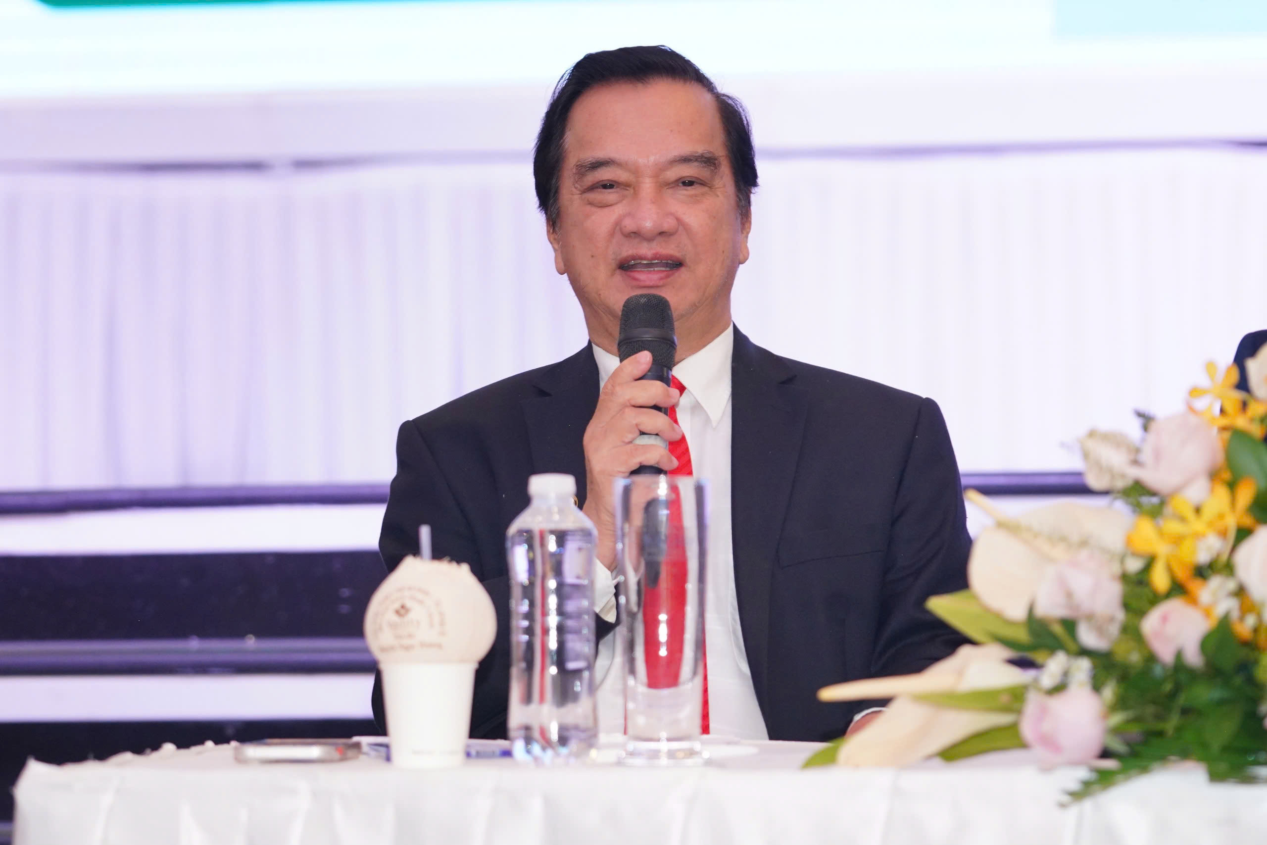 Phẫu thuật thẩm mỹ biến chứng gia tăng: Chế t&agrave;i chưa đủ sức răn đe - Ảnh 1.