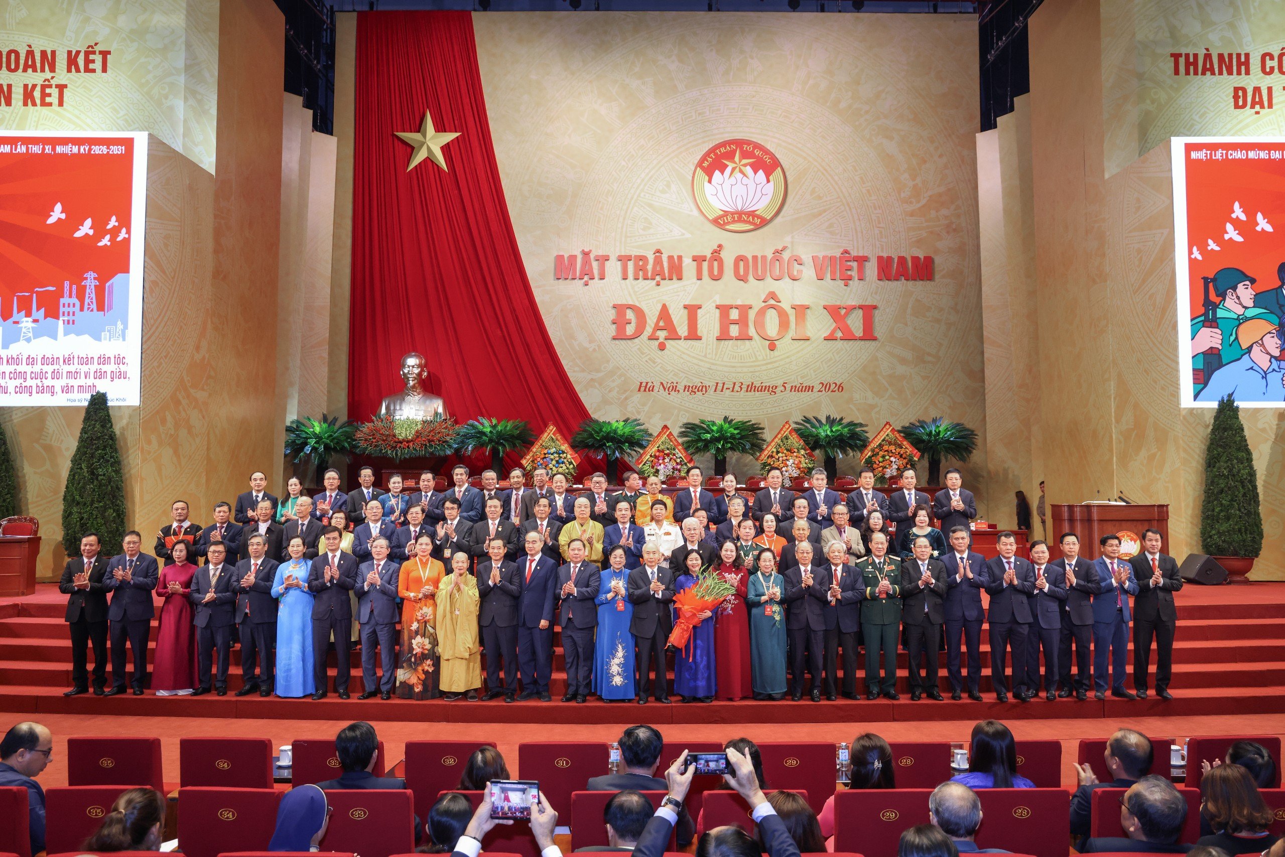 Danh s&aacute;ch 12 vị trong Ban Thường trực Ủy ban Trung ương MTTQ Việt Nam kh&oacute;a XI - Ảnh 1.