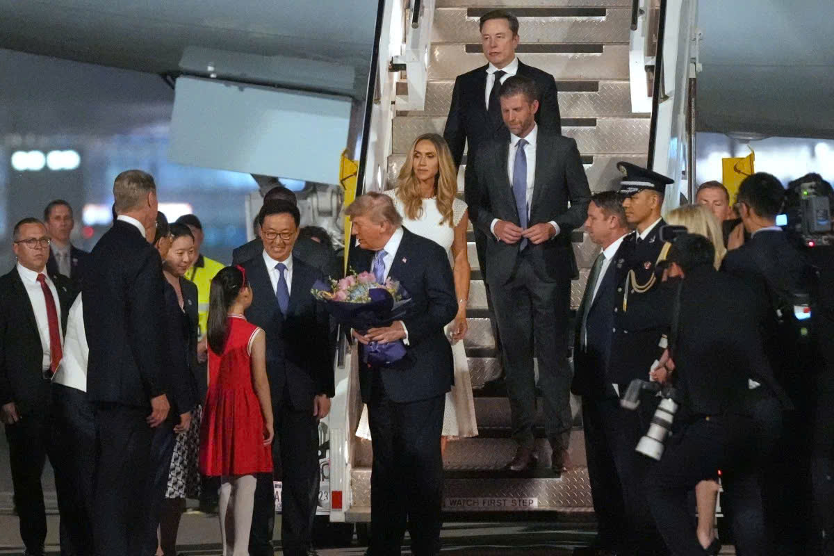 Tổng thống Mỹ Donald Trump đến Bắc Kinh - Ảnh 4.