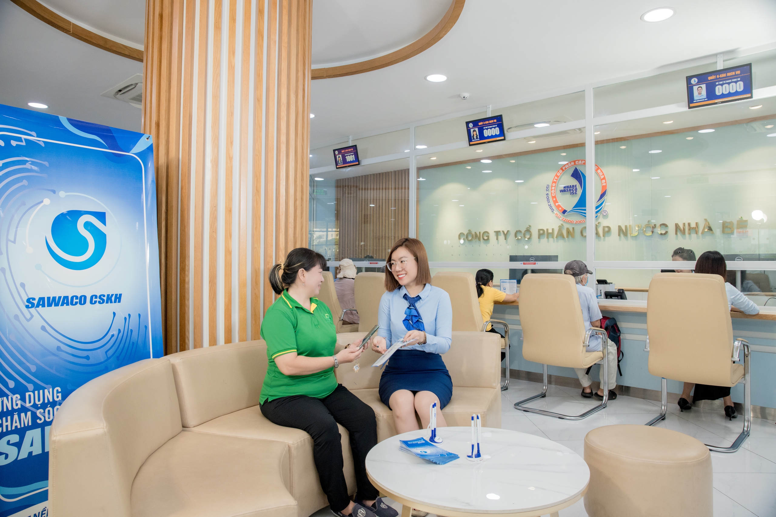 Ngành cấp nước đẩy mạnh chuyển đổi số trong chăm sóc khách hàng - Ảnh 1.