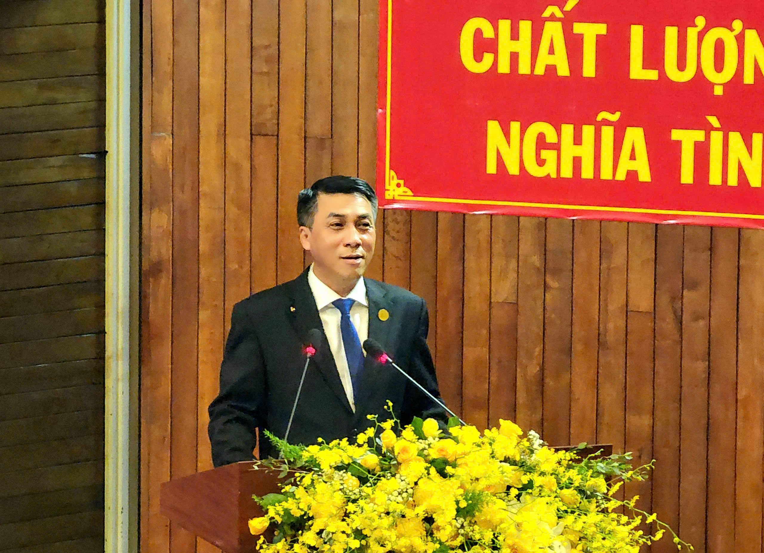 Lời ph&aacute;t biểu đầy x&uacute;c động của T&acirc;n Gi&aacute;m đốc Bệnh viện Chợ Rẫy - Ảnh 1.