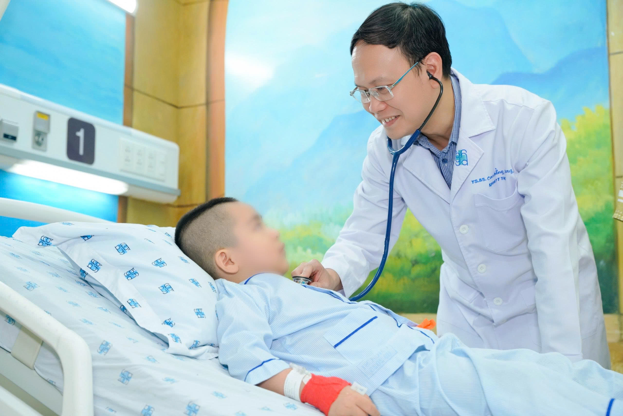 Hành trình vá tim lỗi nhịp - Ảnh 2.