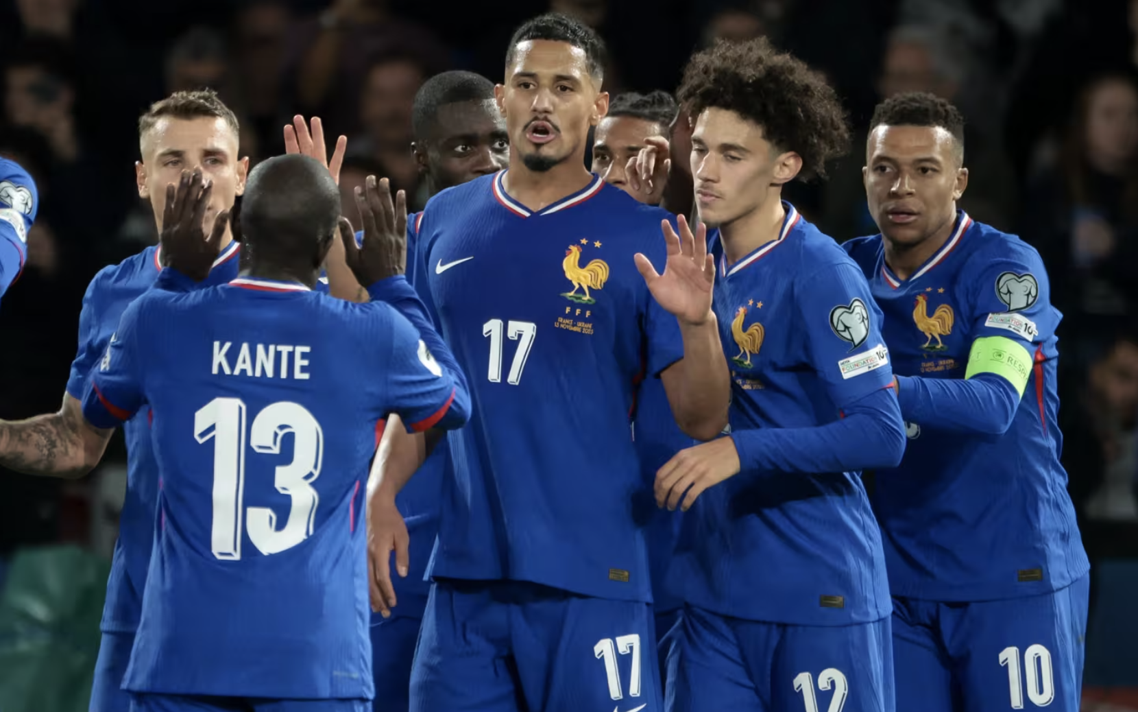 11 đội tuyển công bố danh sách sơ bộ tham dự World Cup 2026