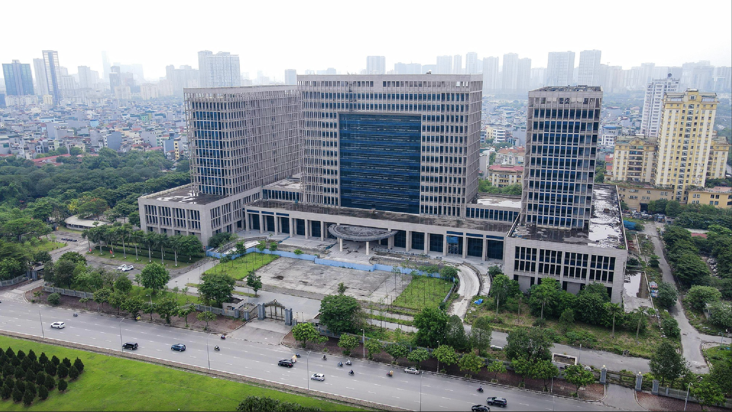 Quy hoạch H&agrave; Nội 2026: Di dời trụ sở c&aacute;c Bộ ra ng&ograve;ai nội đ&ocirc; để ph&aacute;t triển bền vững - Ảnh 2.