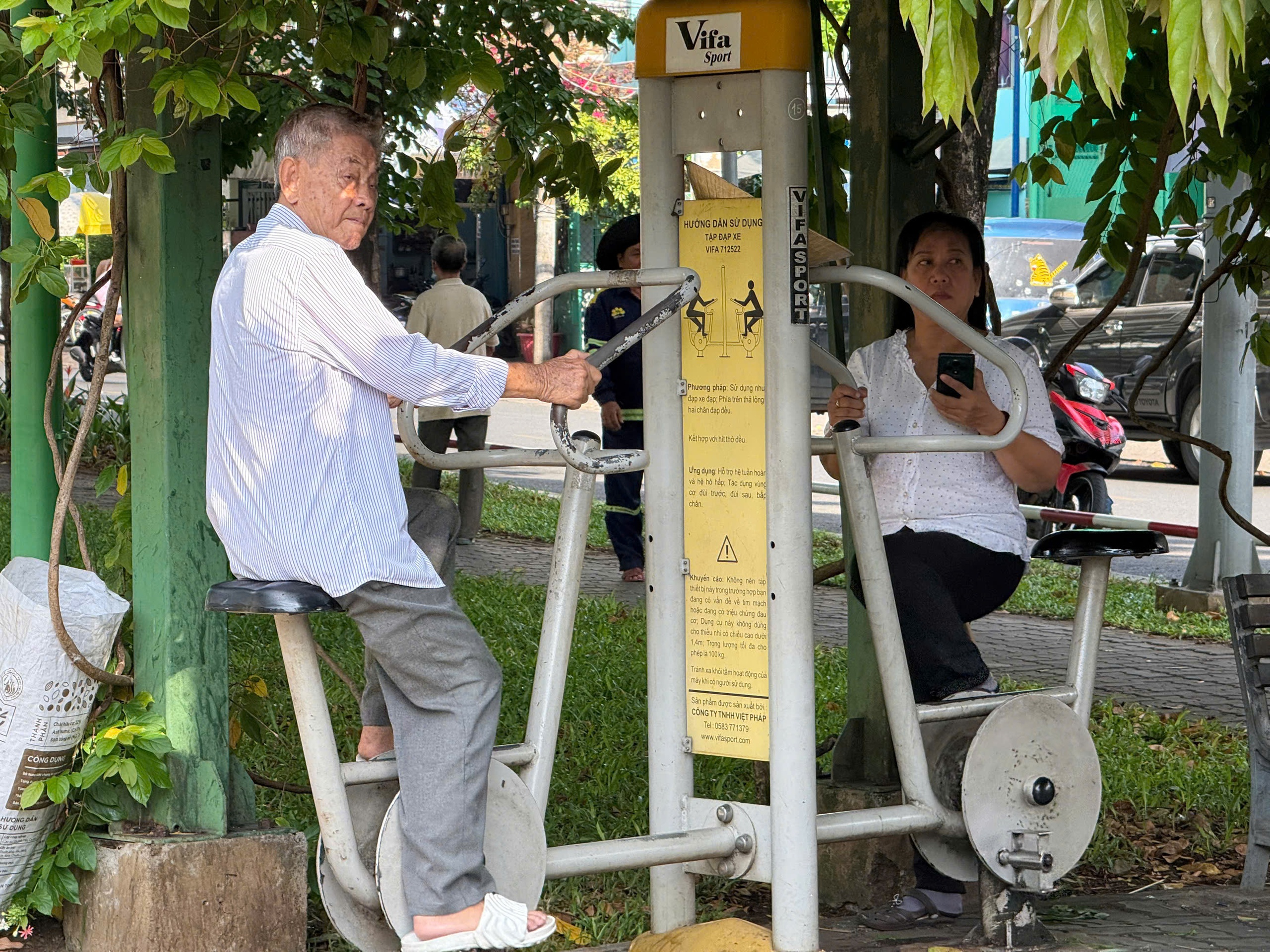 TPHCM: Chờ kênh Hàng Bàng "về đích" - Ảnh 2.