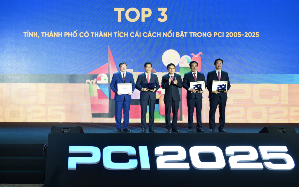 Tây Ninh vinh danh thành tích cải cách nổi bật trong 20 năm PCI 2025 - Ảnh 4.