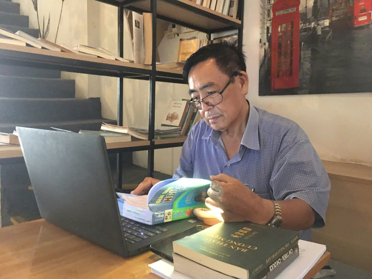 Cuộc thi viết “ lòng tốt QUANH ta ”: Hành trình thiện nguyện của thầy Phong Tôn Hiền - Ảnh 3.