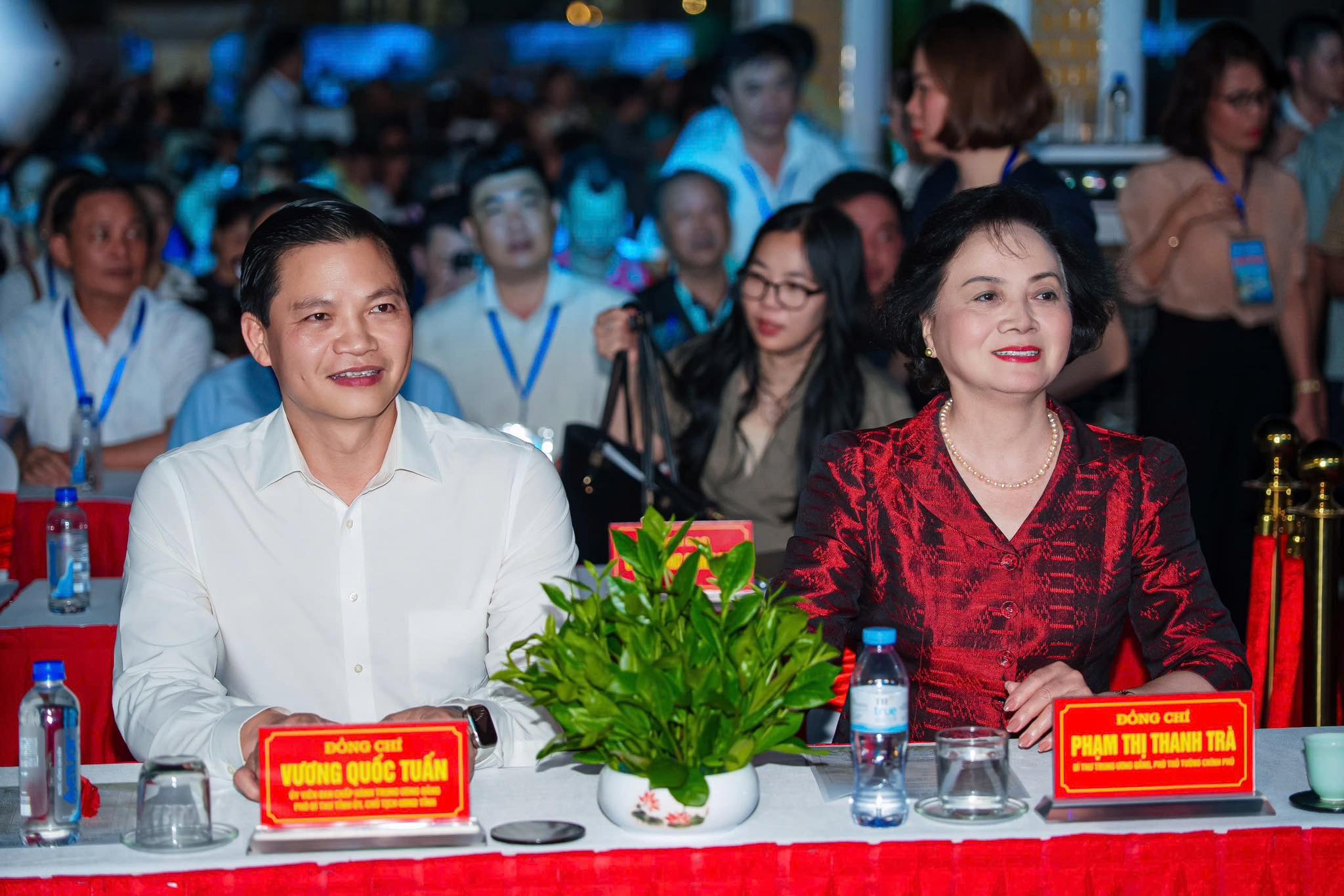 Khai mạc Mùa du lịch Thái Nguyên: Bản giao hưởng "Hồ trên núi - Trà trong mây" - Ảnh 1.