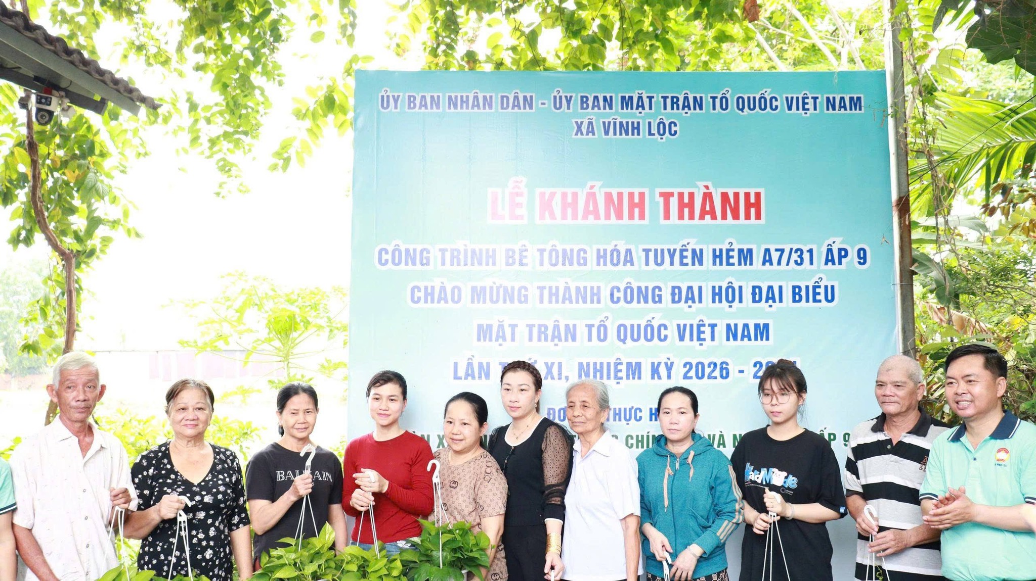 X&atilde; Vĩnh Lộc kh&aacute;nh th&agrave;nh C&ocirc;ng vi&ecirc;n Đo&agrave;n kết 3.100 m&sup2; phục vụ người d&acirc;n - Ảnh 16.