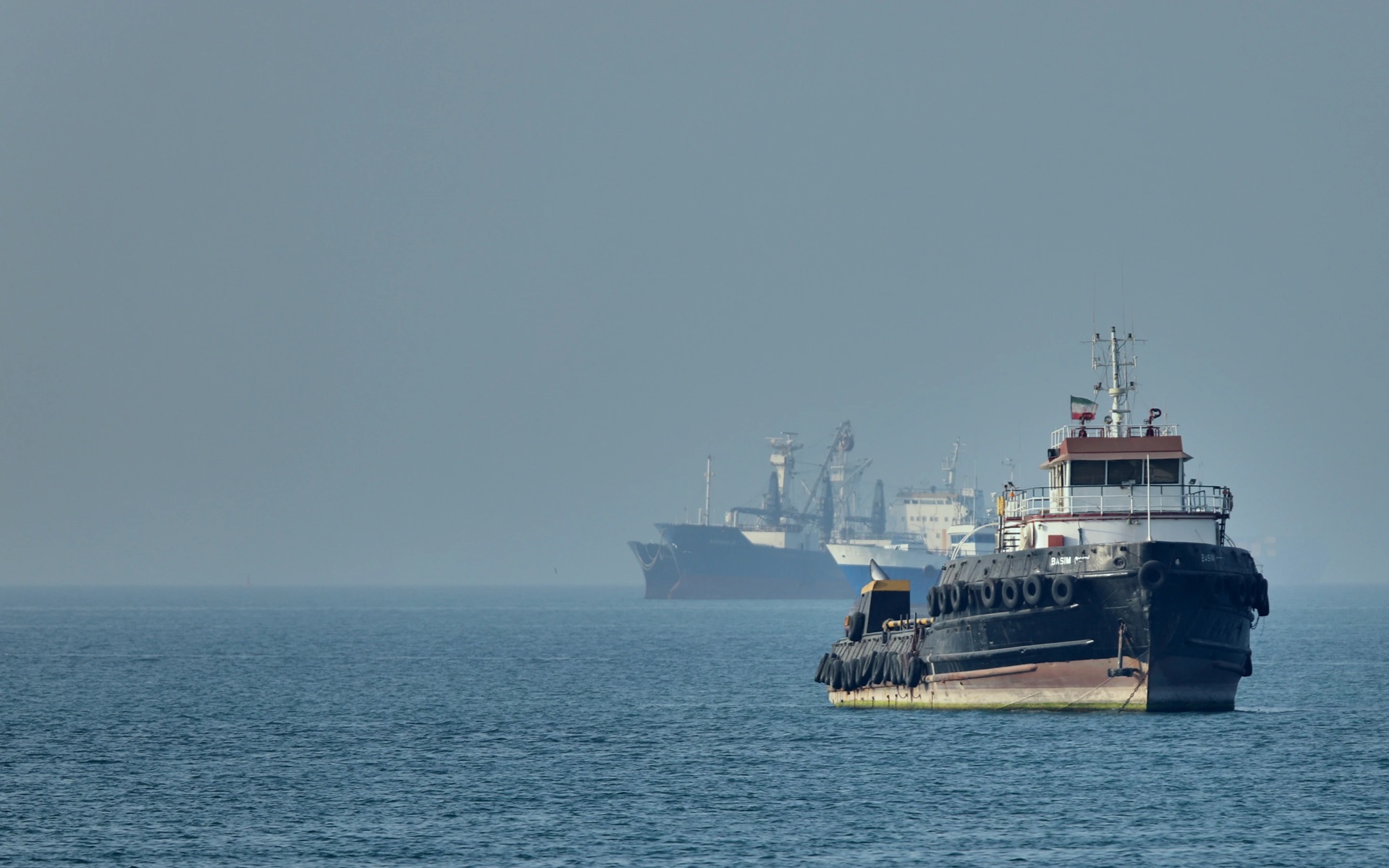 Chiến sự Trung Đông ngày 16-5: Iraq nói 10 triệu thùng dầu qua Hormuz, Mỹ-Iran phát tín hiệu tốt