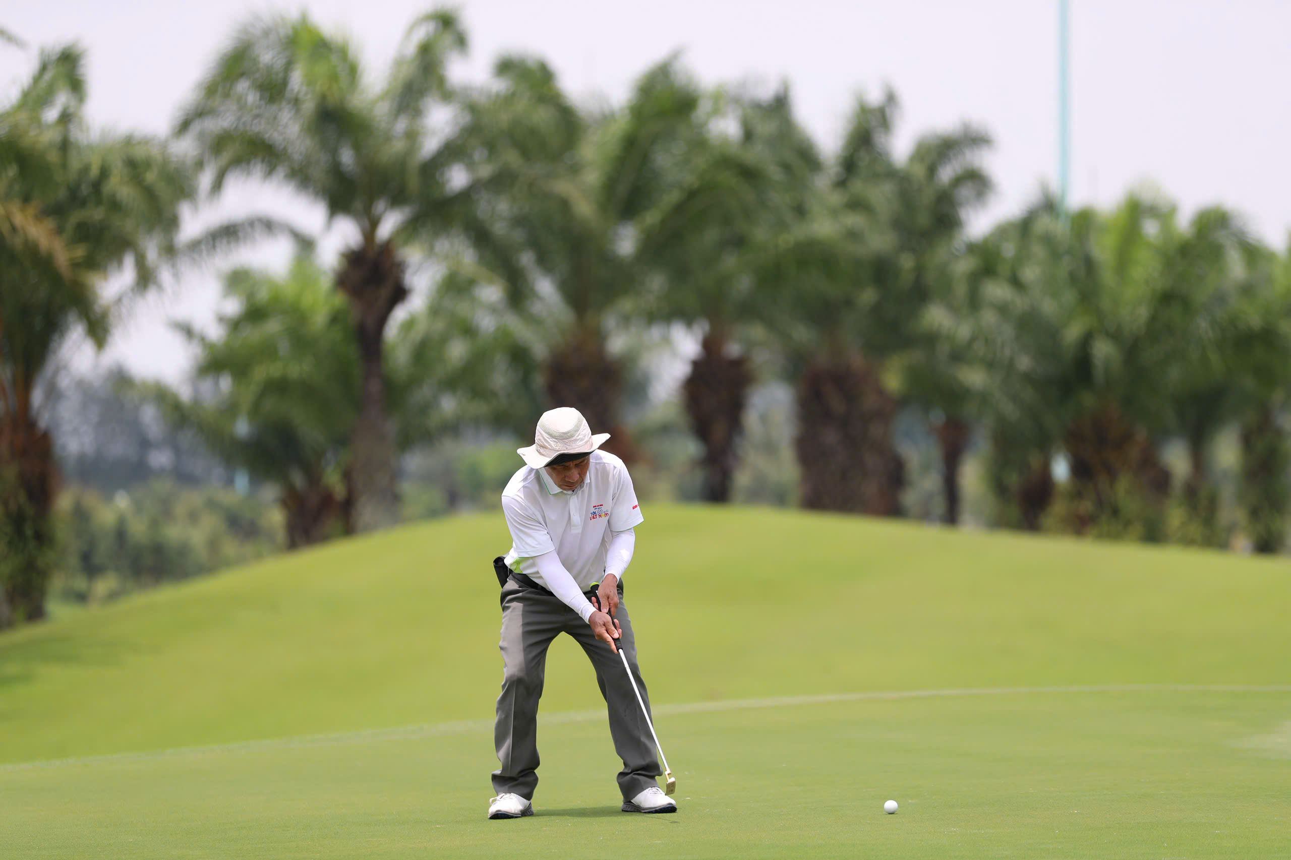 Giải golf "Tôi yêu Việt Nam" 2026: Chiến thắng của những nhà vô địch - Ảnh 3.