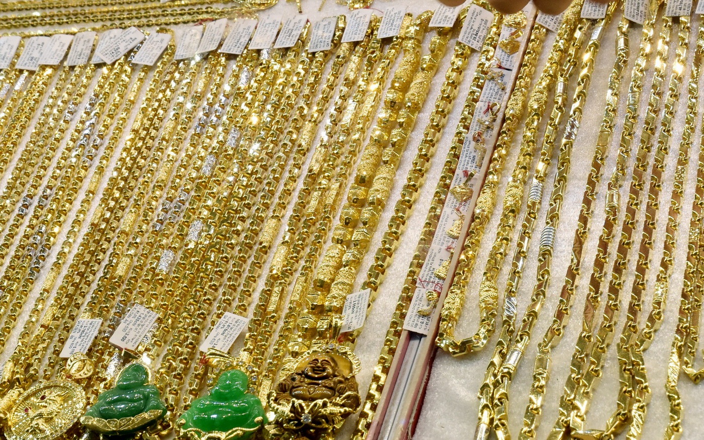 Mua bán vàng trang sức phải truy xuất nguồn gốc: Có chặn được vàng “non tuổi”?