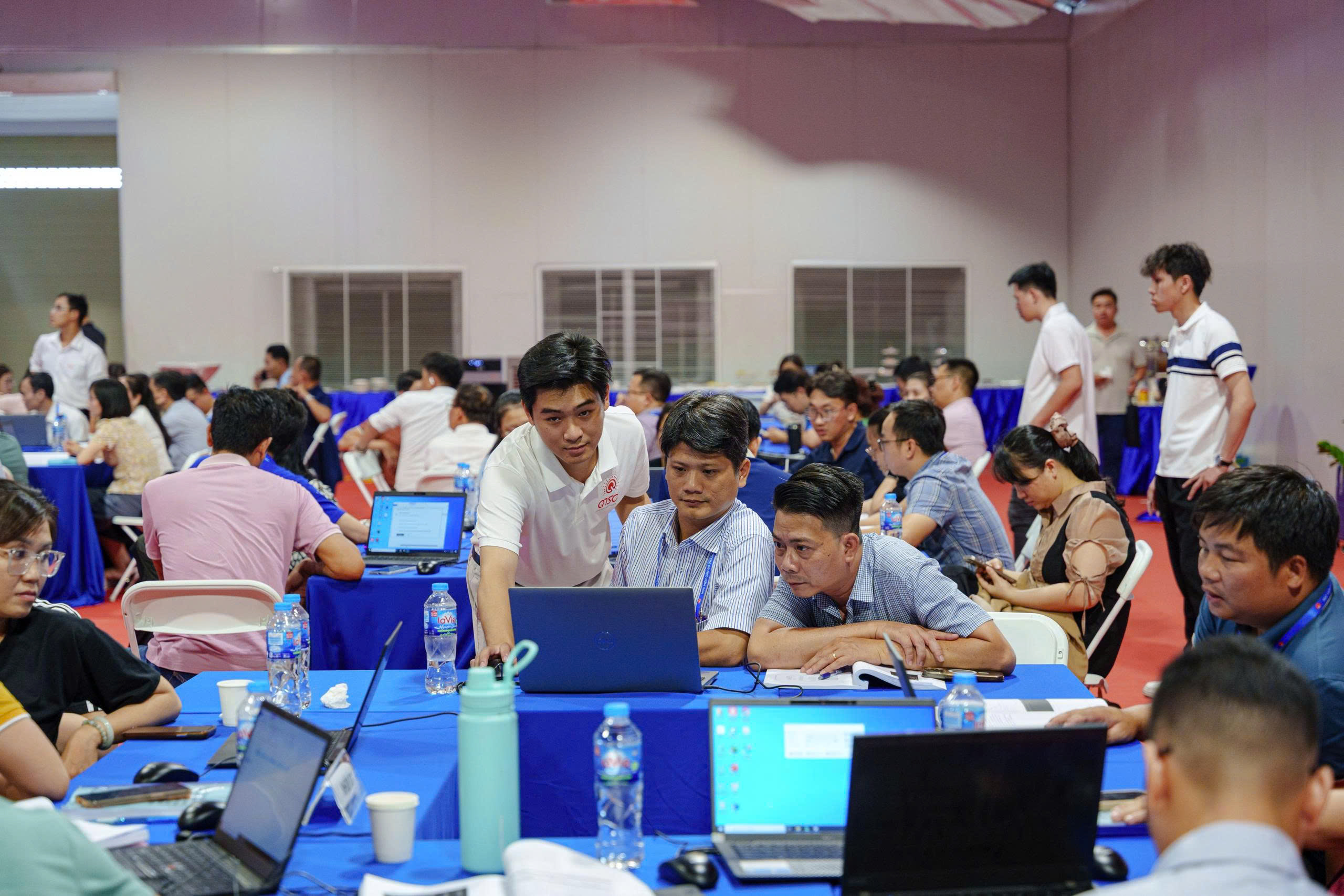 687 cán bộ TP HCM hoàn thành “lớp học đặc biệt” về chuyển đổi số - Ảnh 4.