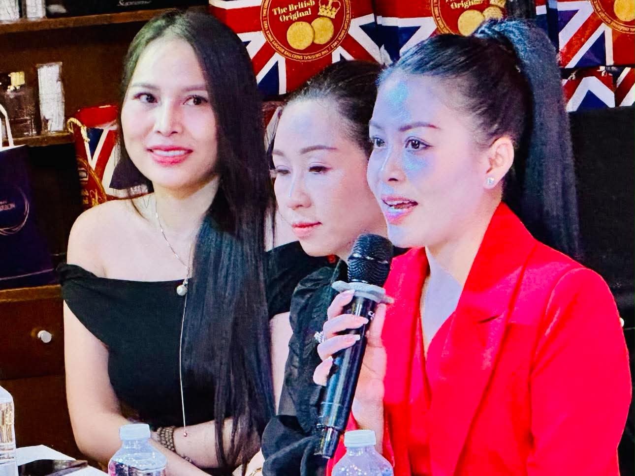 NSƯT Kim Tử Long đạo diễn liveshow "L&ecirc; Hậu - Hương qu&ecirc; t&igrave;nh mẹ" - Ảnh 4.